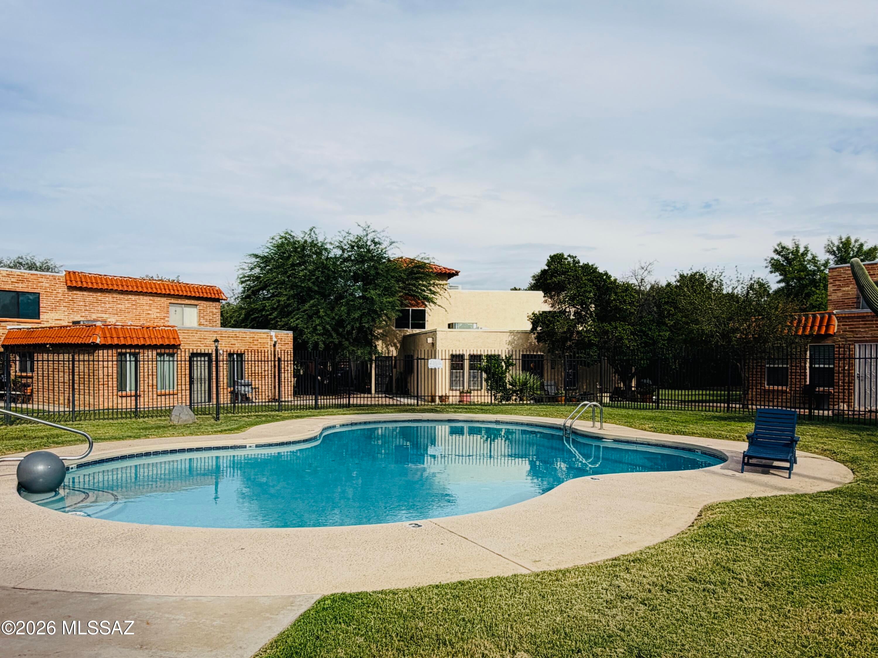 Monte Catalina Estates (1-10) - Residential Lease