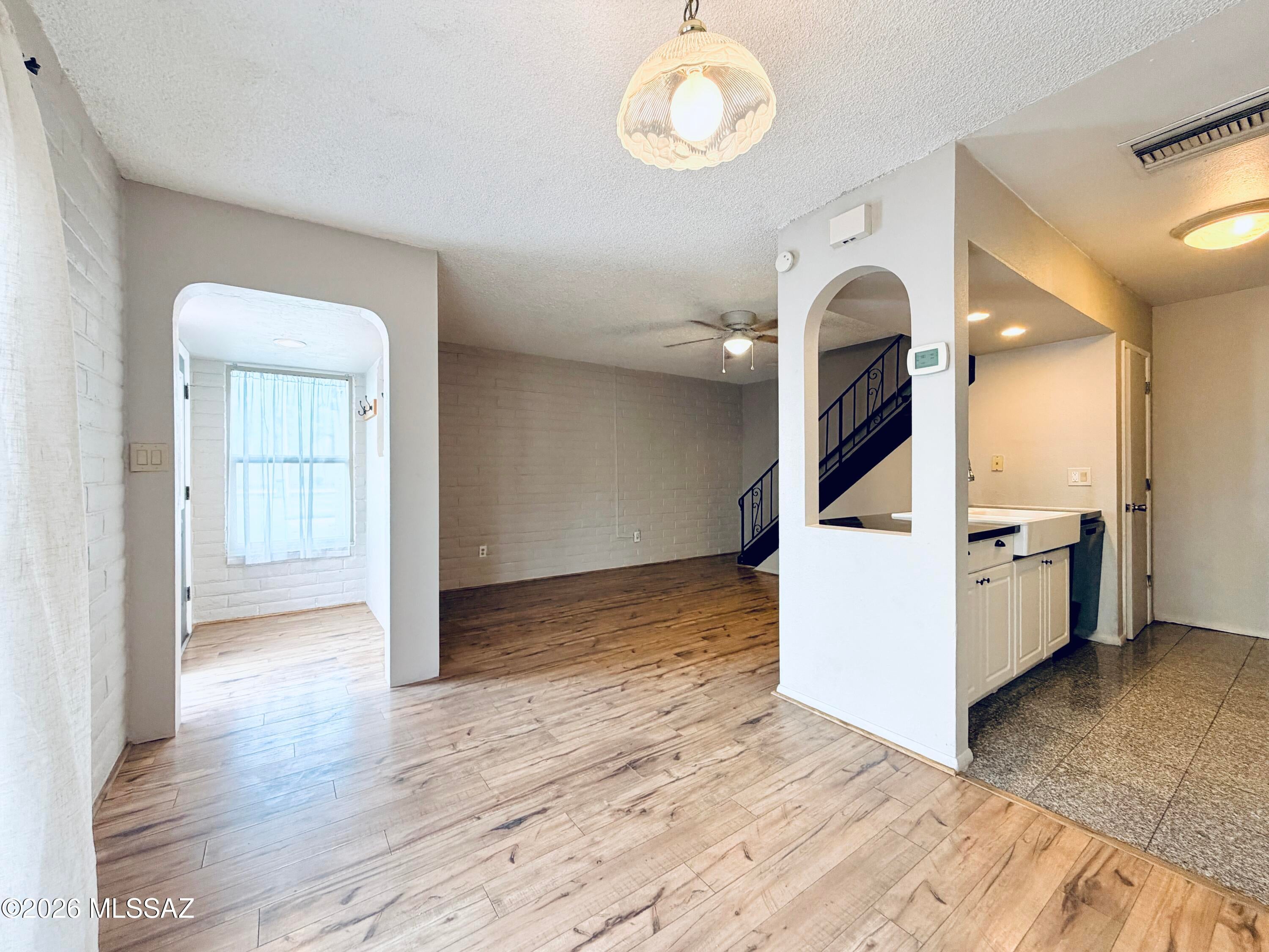 Monte Catalina Estates (1-10) - Residential Lease