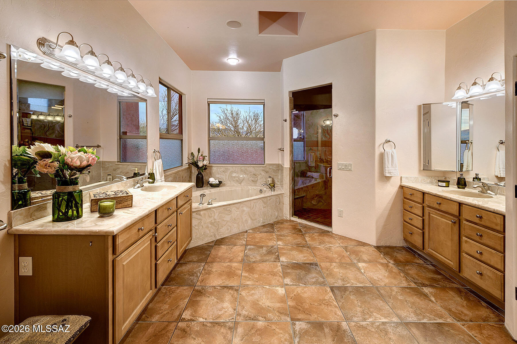 Coyote Creek (1-395) - Residential