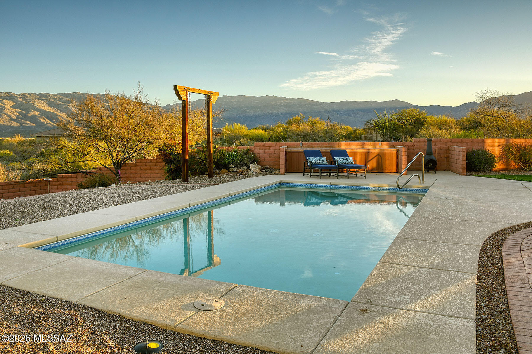 Coyote Creek (1-395) - Residential