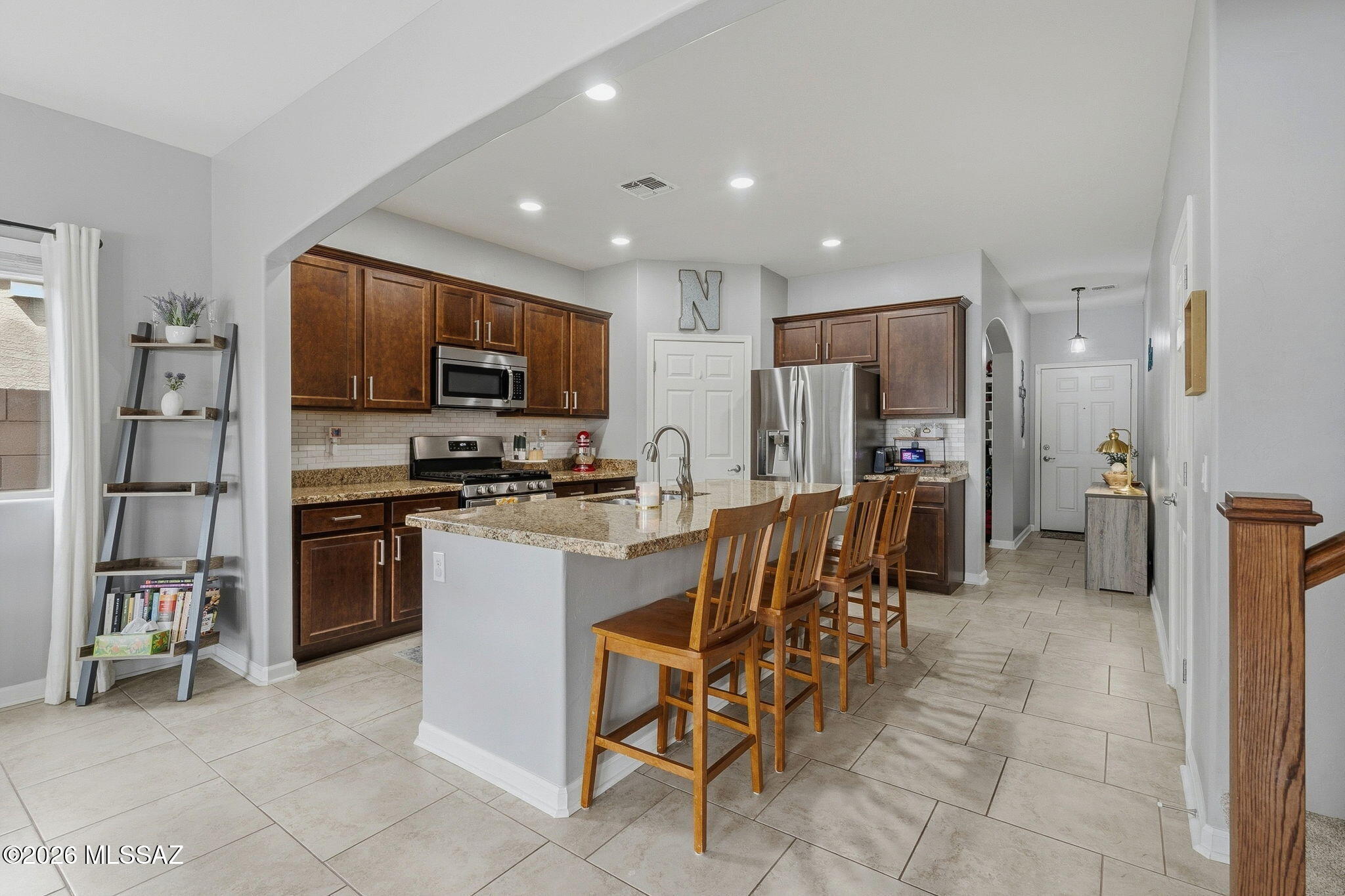 Vista Del Lago Norte SQ20140780198 - Residential