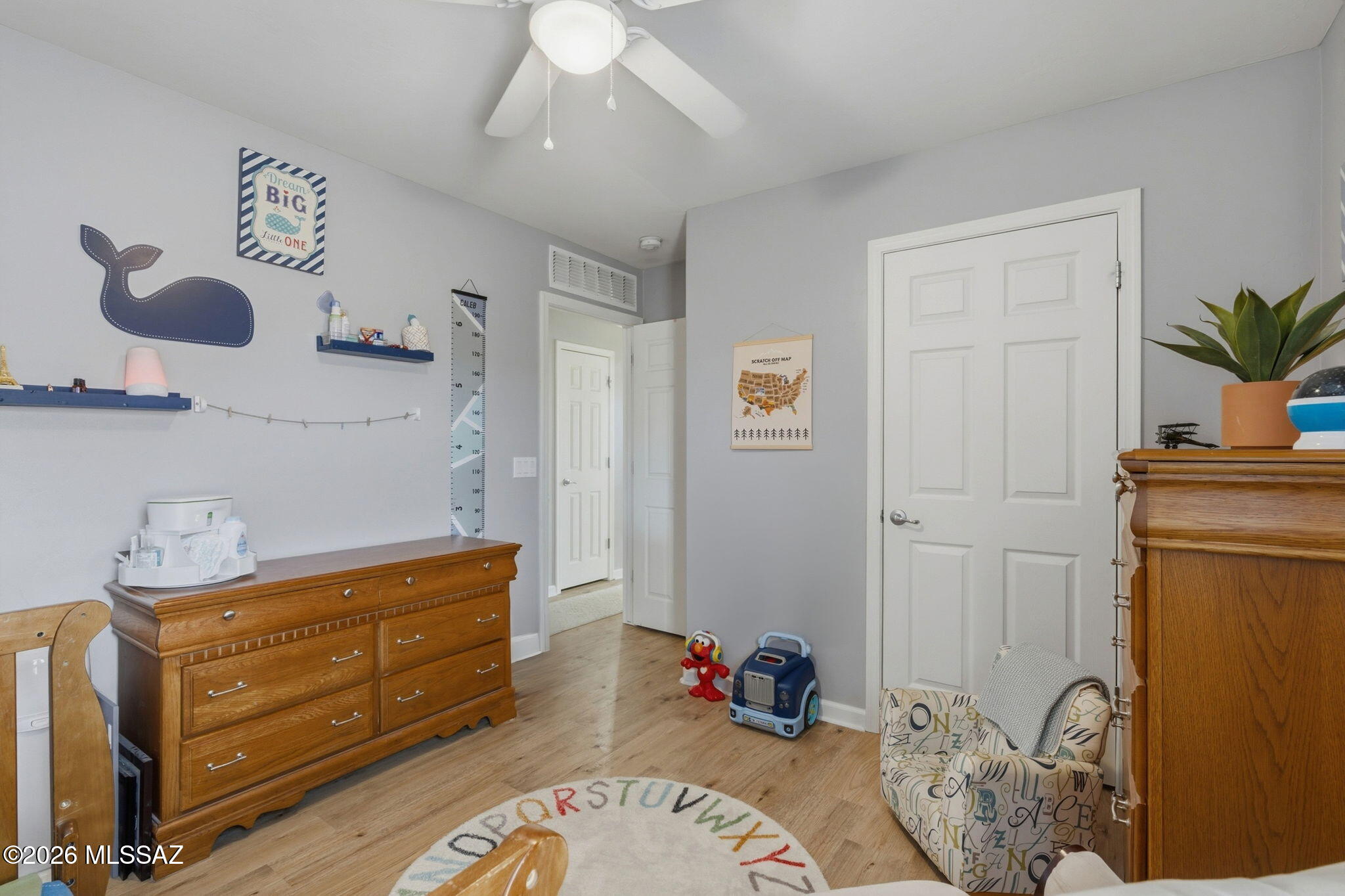 Vista Del Lago Norte SQ20140780198 - Residential
