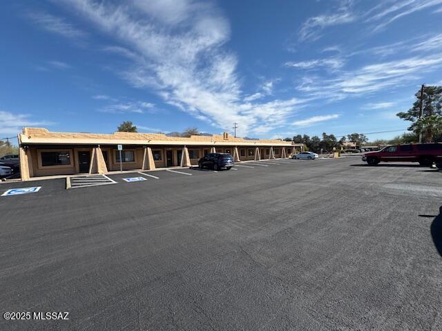 'All communication & negotiation shall be conducted only through the owner.' AC/Heat, Trash and Electric included in rent. Centrally located charming single story office building. 
560 SF office has front open room with private back office. Restrooms/snack bar are a few doors away. $990 per month + rental tax. Suite has its own entrance with parking in front of entry door with additional parking lot south of building. Building consists of home health, therapists, realtors and attorney etc. Excellent high traffic location! Managed by owners. 1 owner is licensed AZ agent. Zoning does not allow for hair salon.
Available for immediate move in.