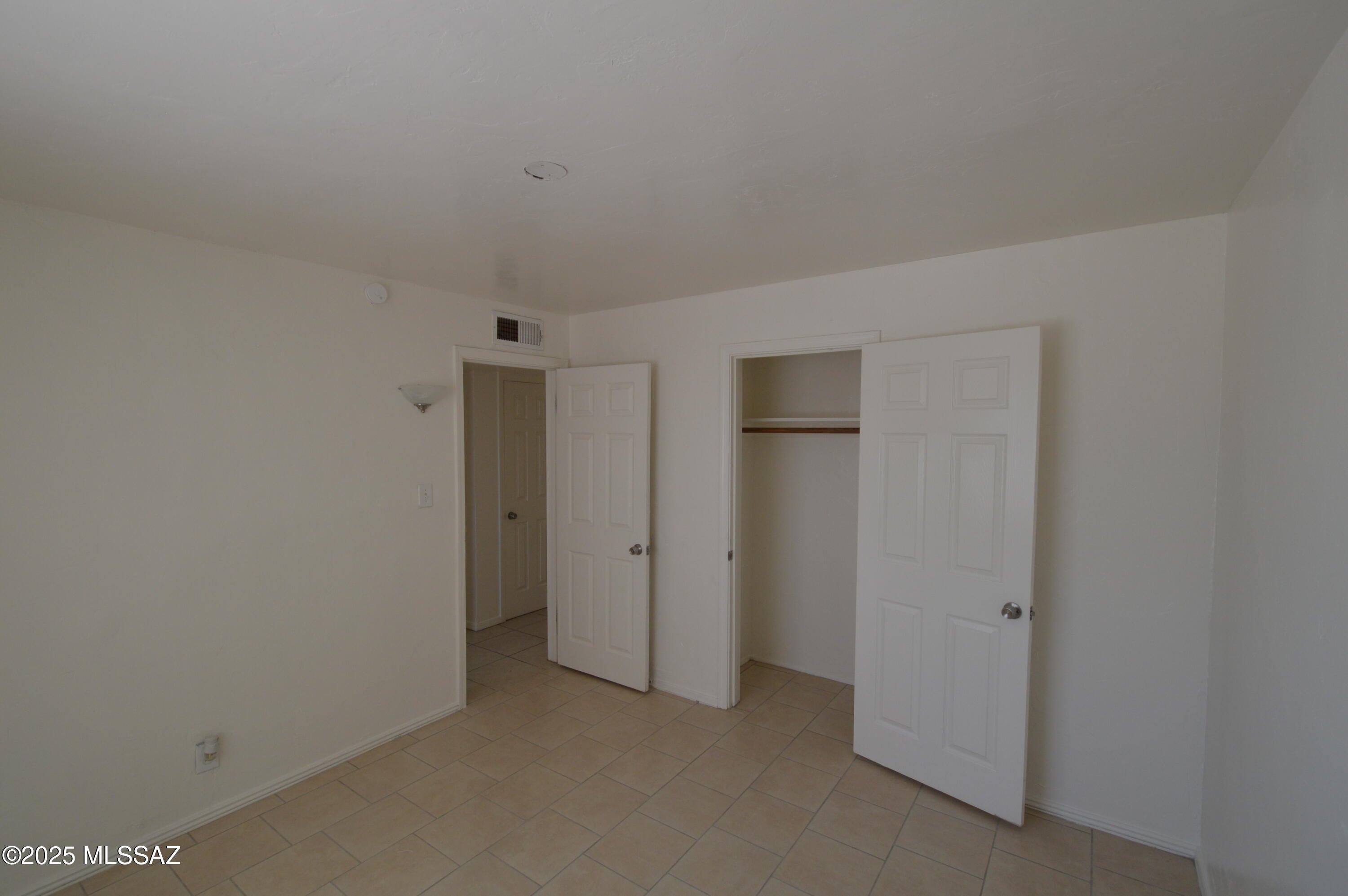 Maryvale Manor - Residential Lease