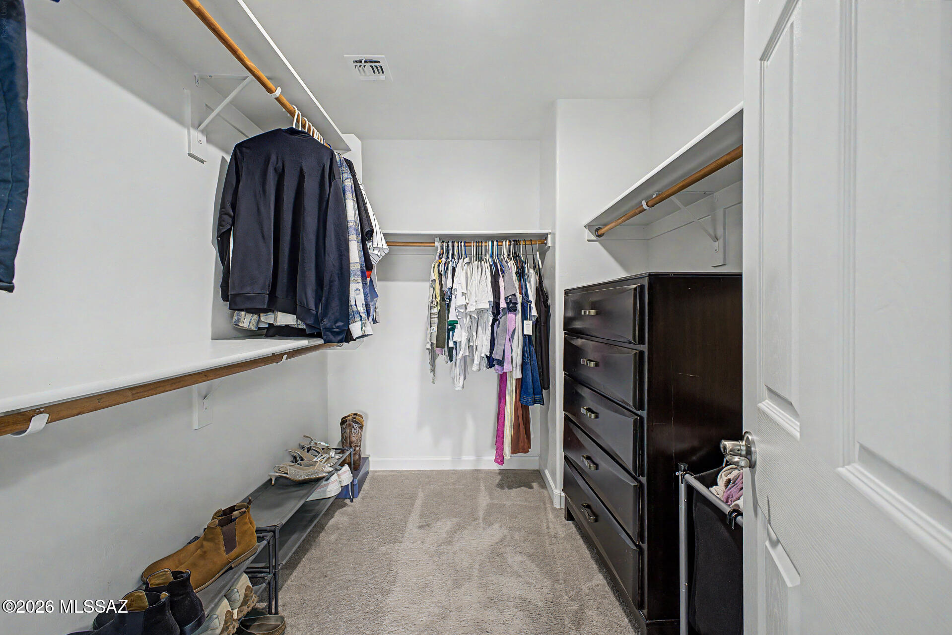 Vista Del Lago Norte SQ20140780198 - Residential