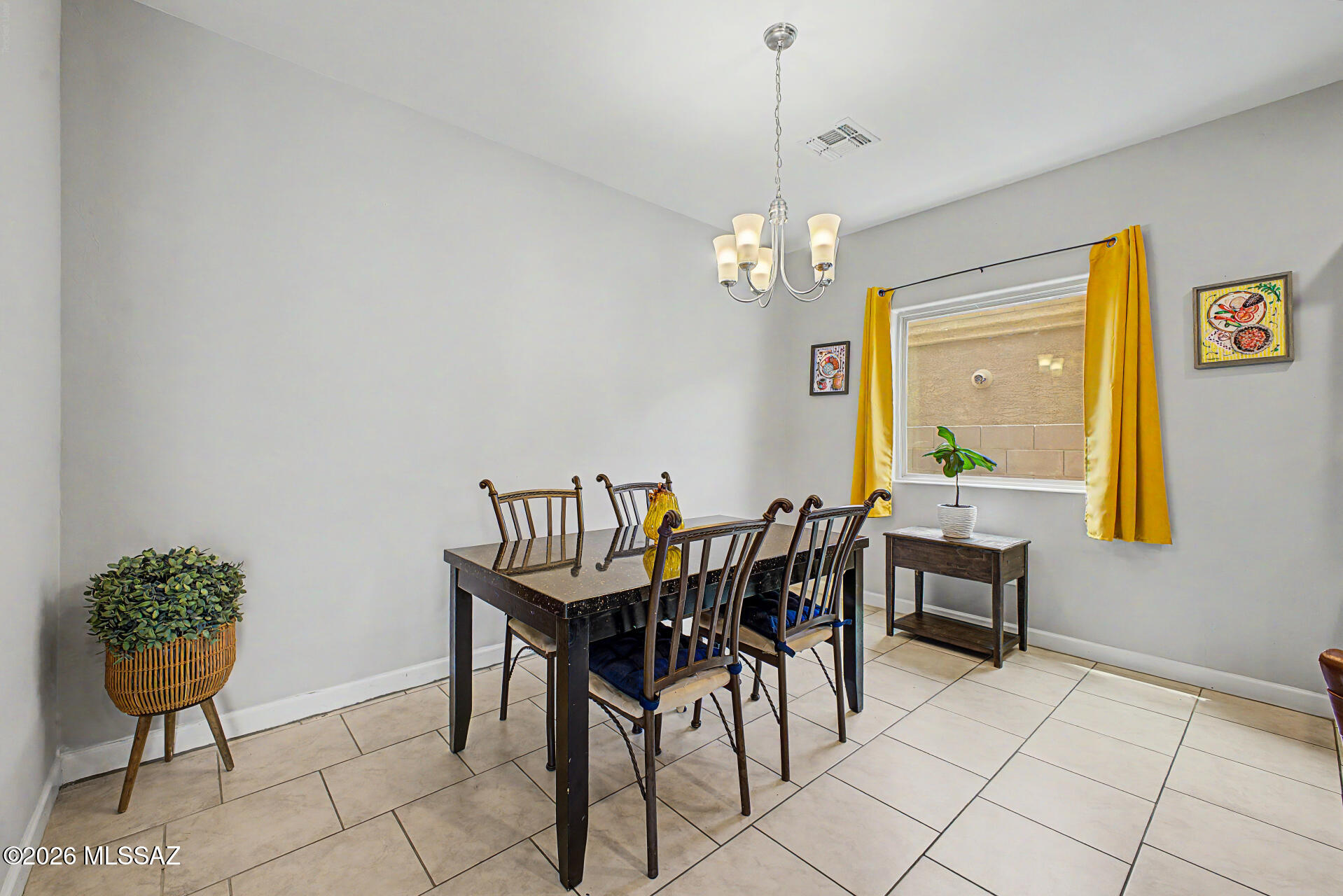 Vista Del Lago Norte SQ20140780198 - Residential