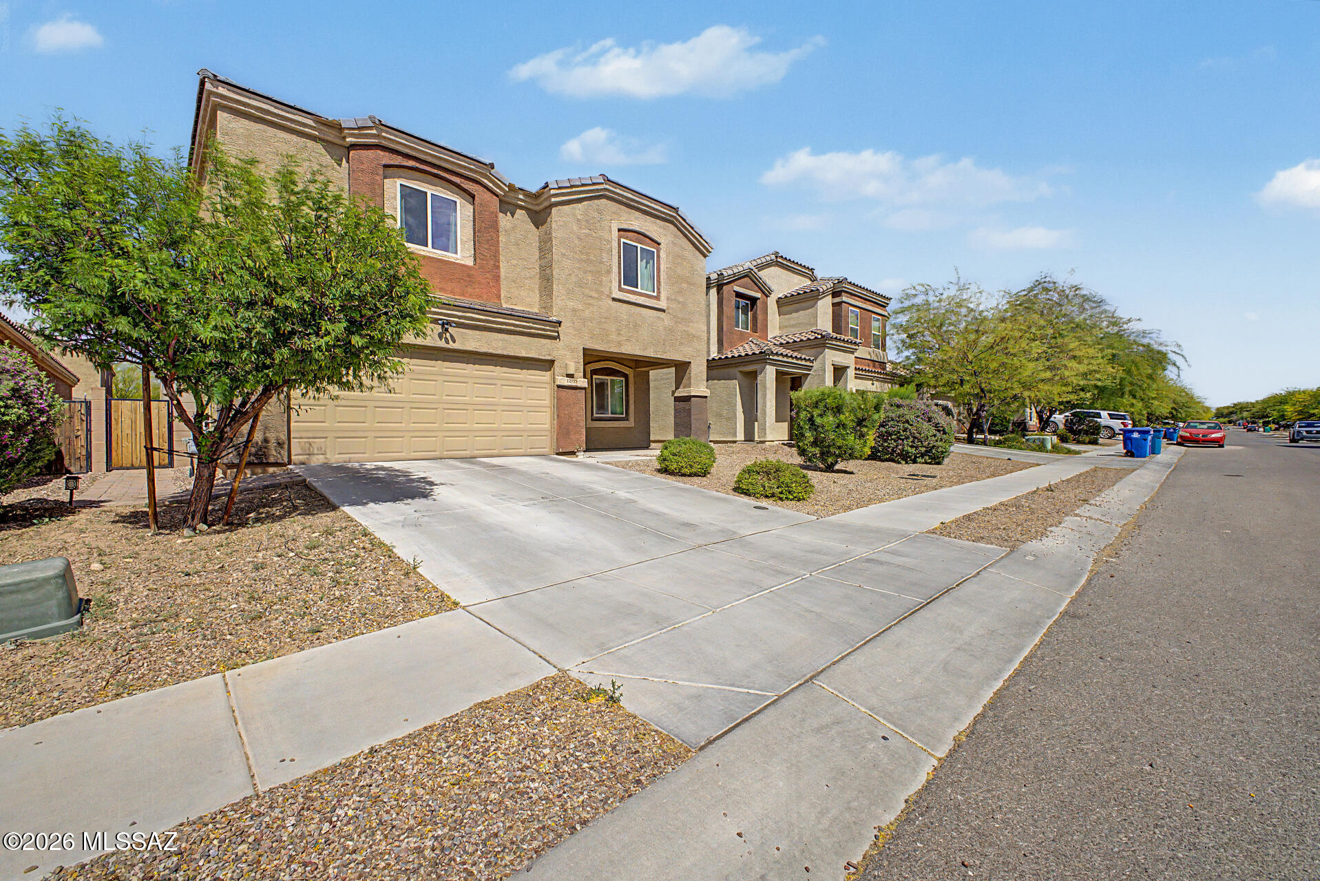 Vista Del Lago Norte SQ20140780198 - Residential