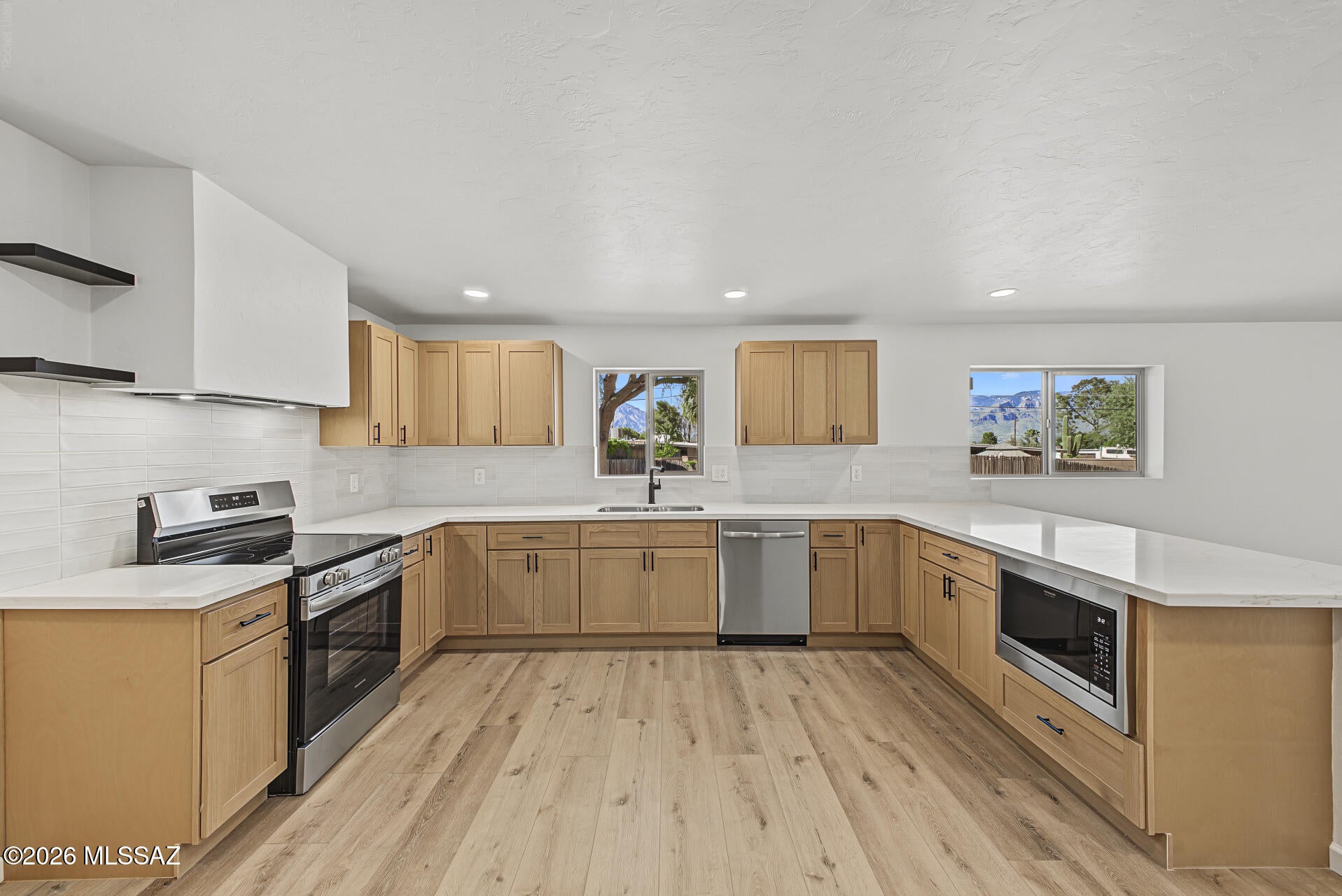 Windsor Park (1-55) - Residential