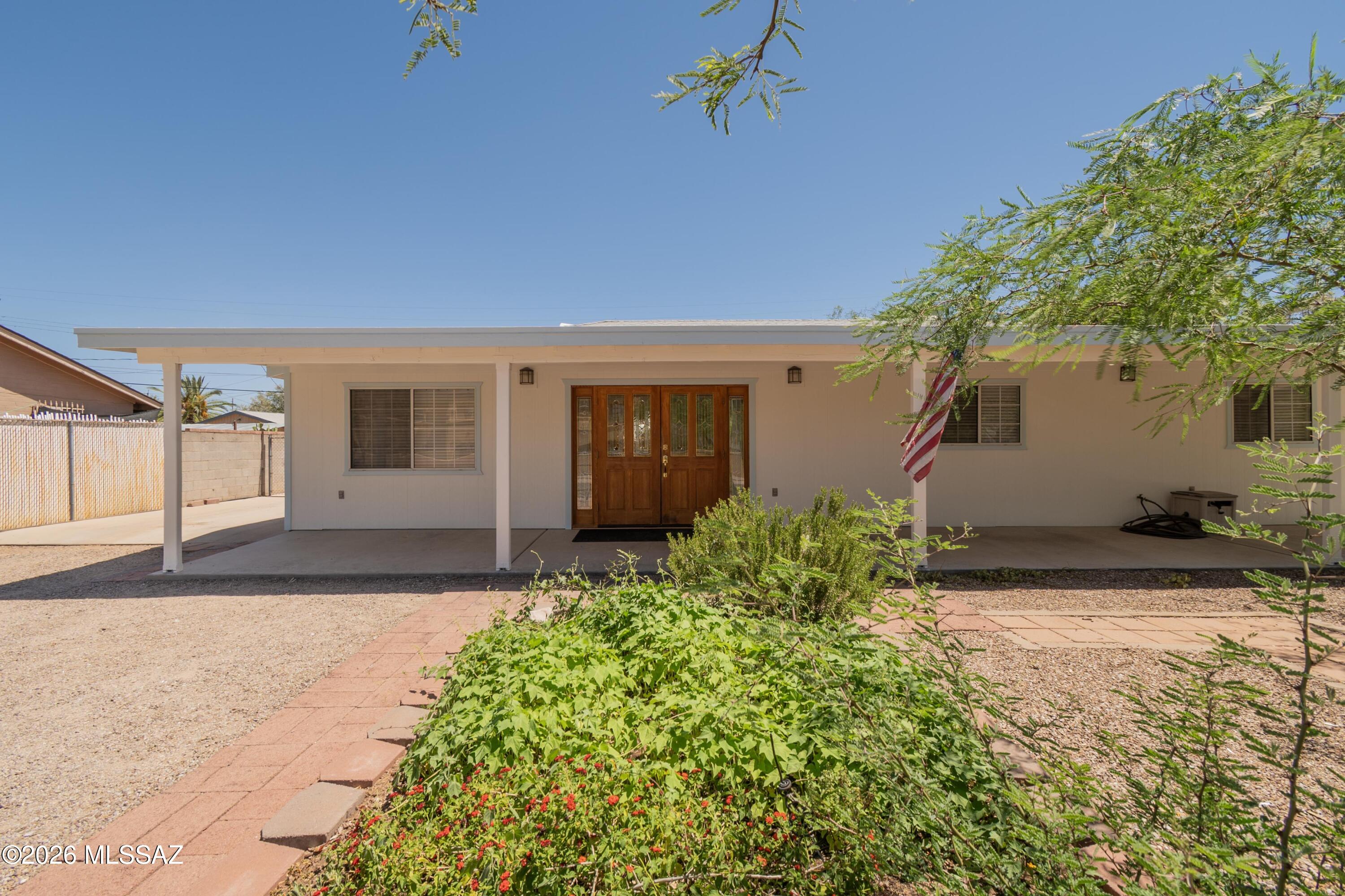 Douglas Terrace (1-69) - Residential