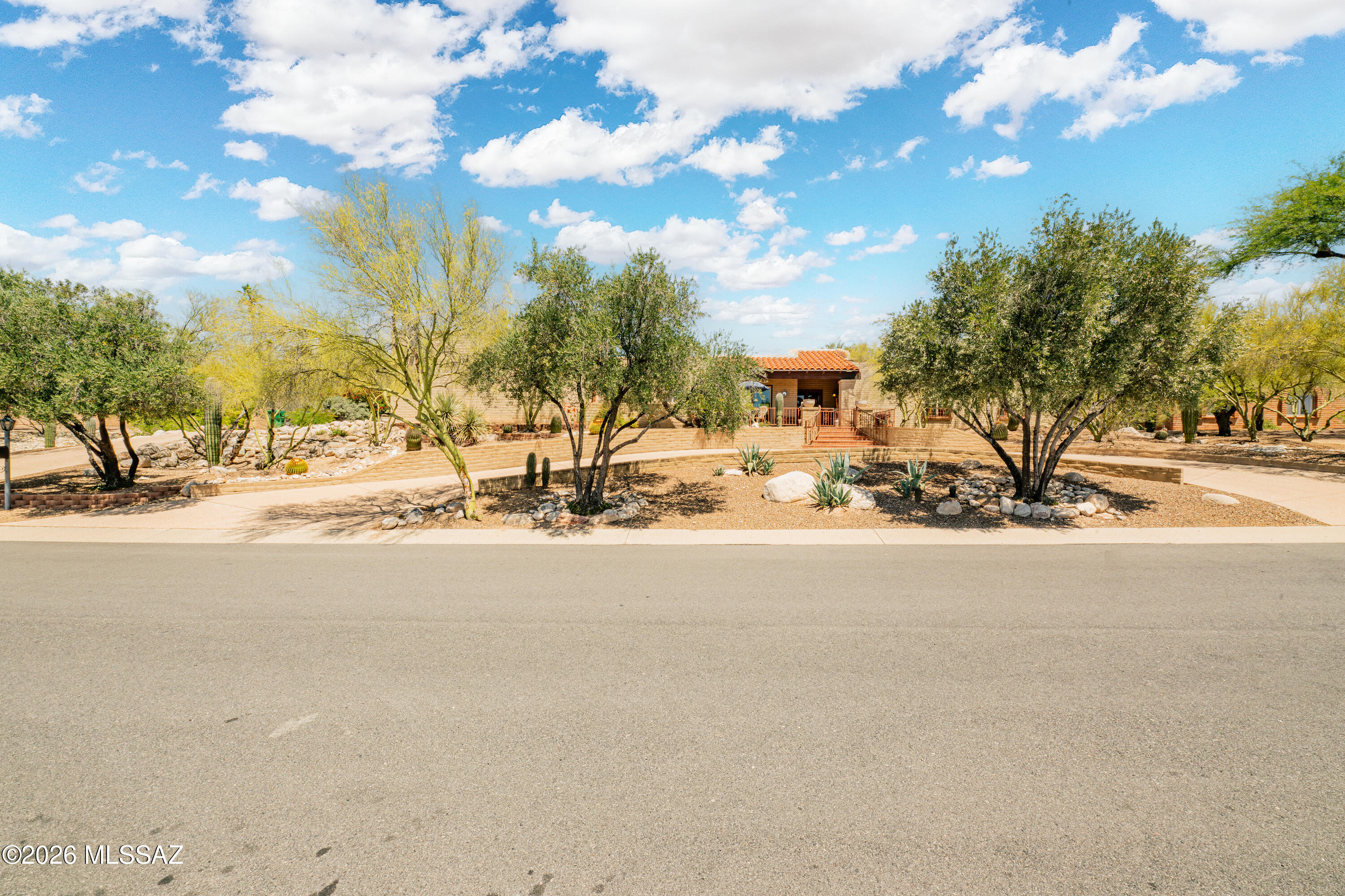 Sabino Vista Hills (1-65) - Residential