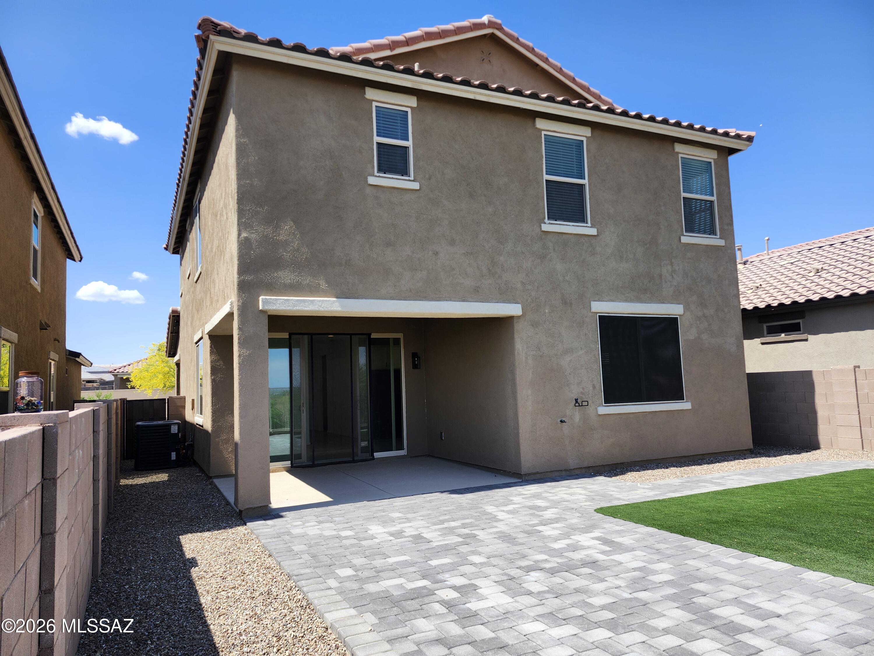 Entrada La Coraza - Residential Lease