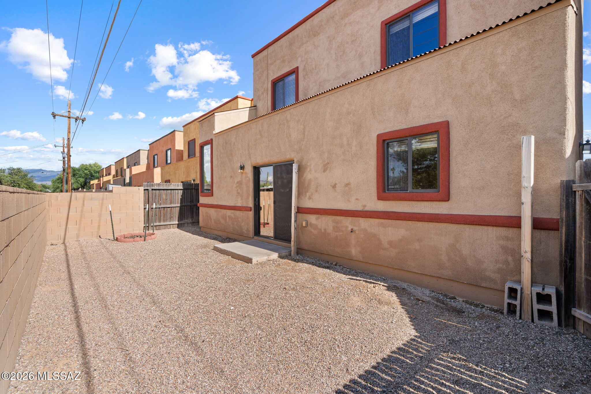 Dos Tiburones Townhouses (1-34) - Residential