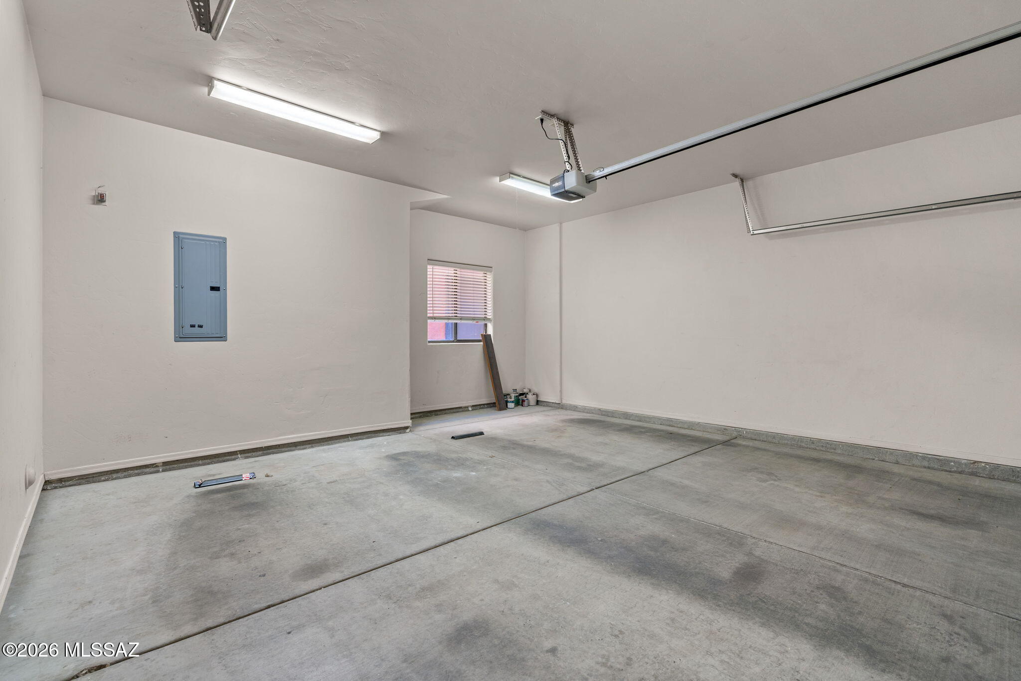 Dos Tiburones Townhouses (1-34) - Residential
