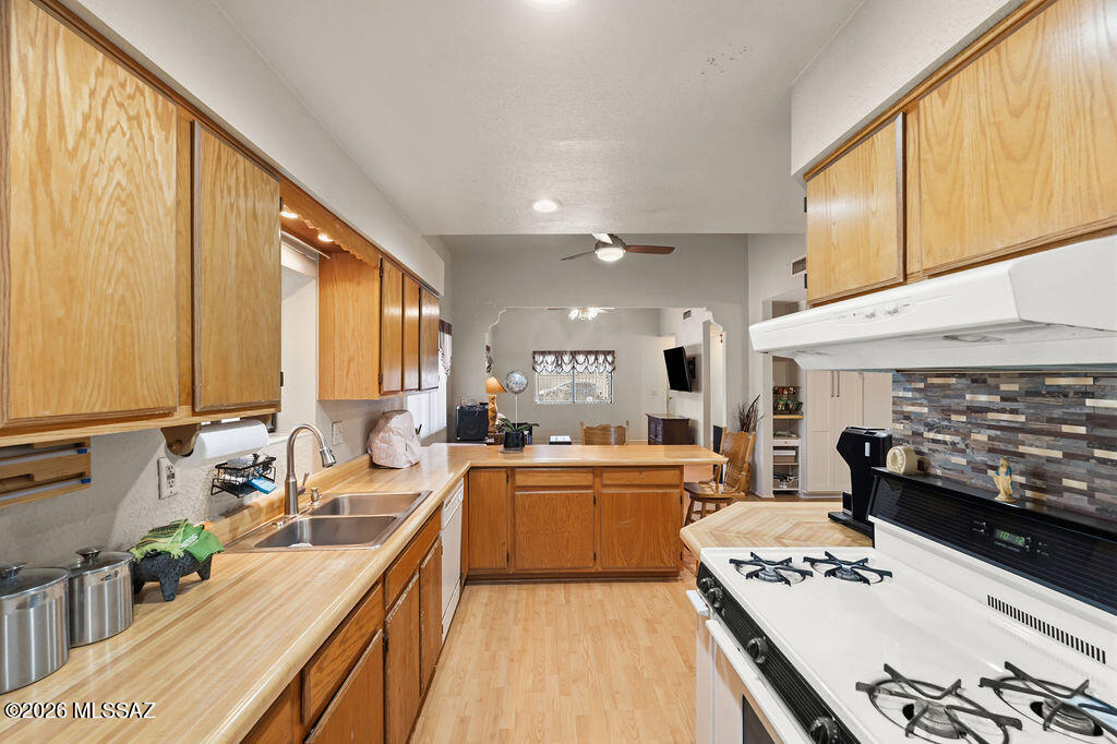 El Rio Acres - Residential