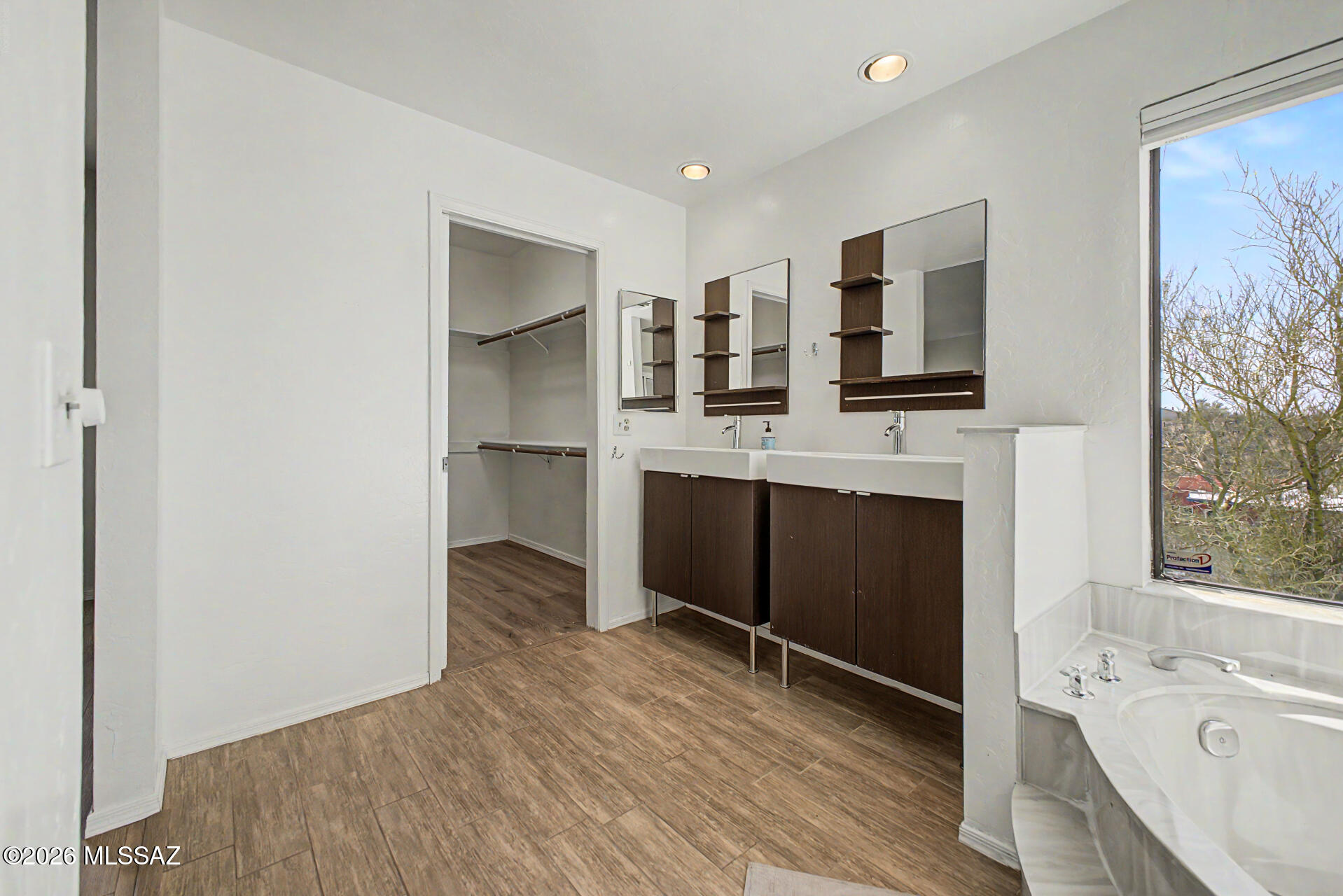 N/A - Residential Lease