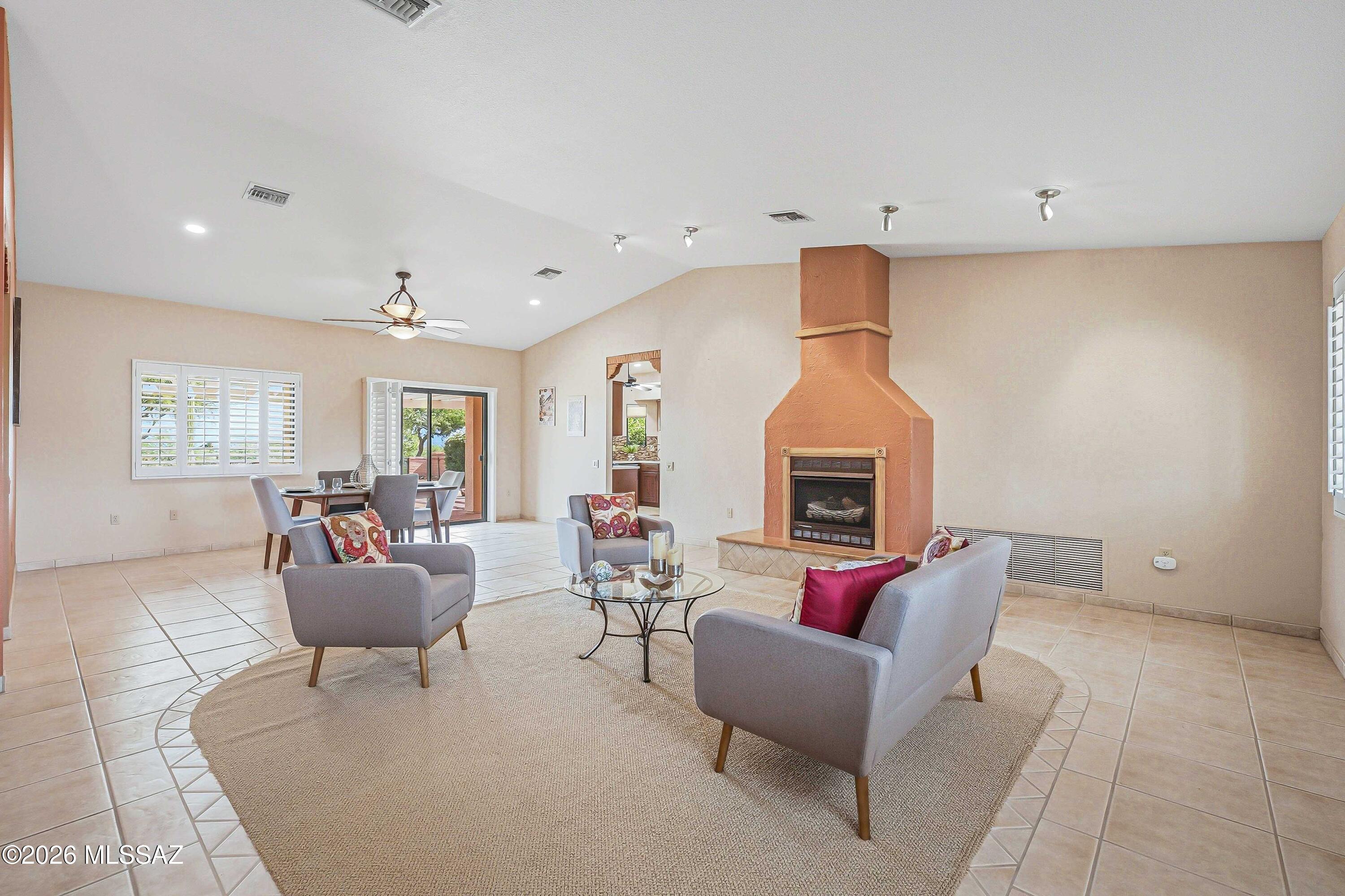 San Ignacio Ridge Estates (1-115) - Residential