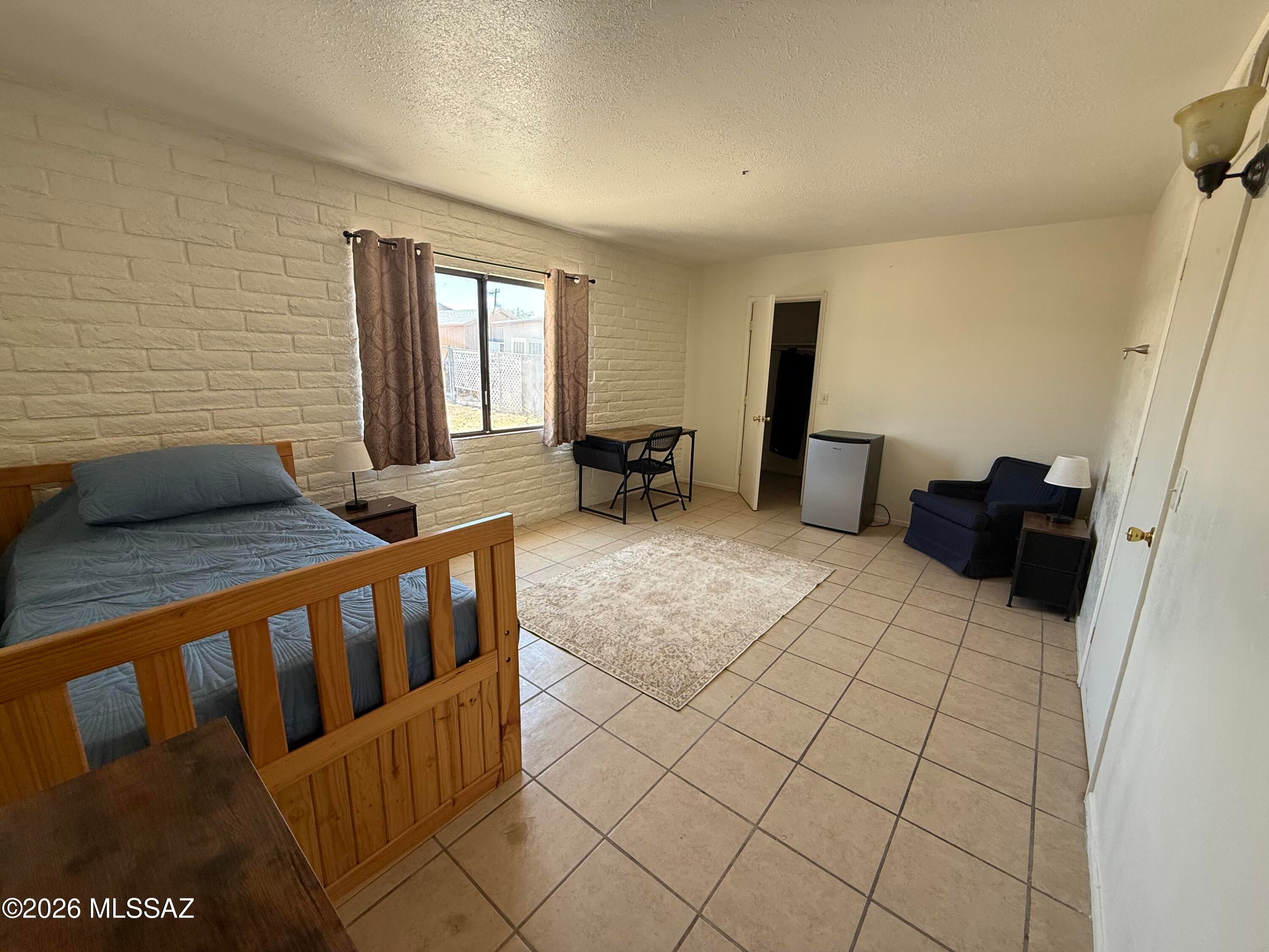 Sunset Villas Add - Residential Lease