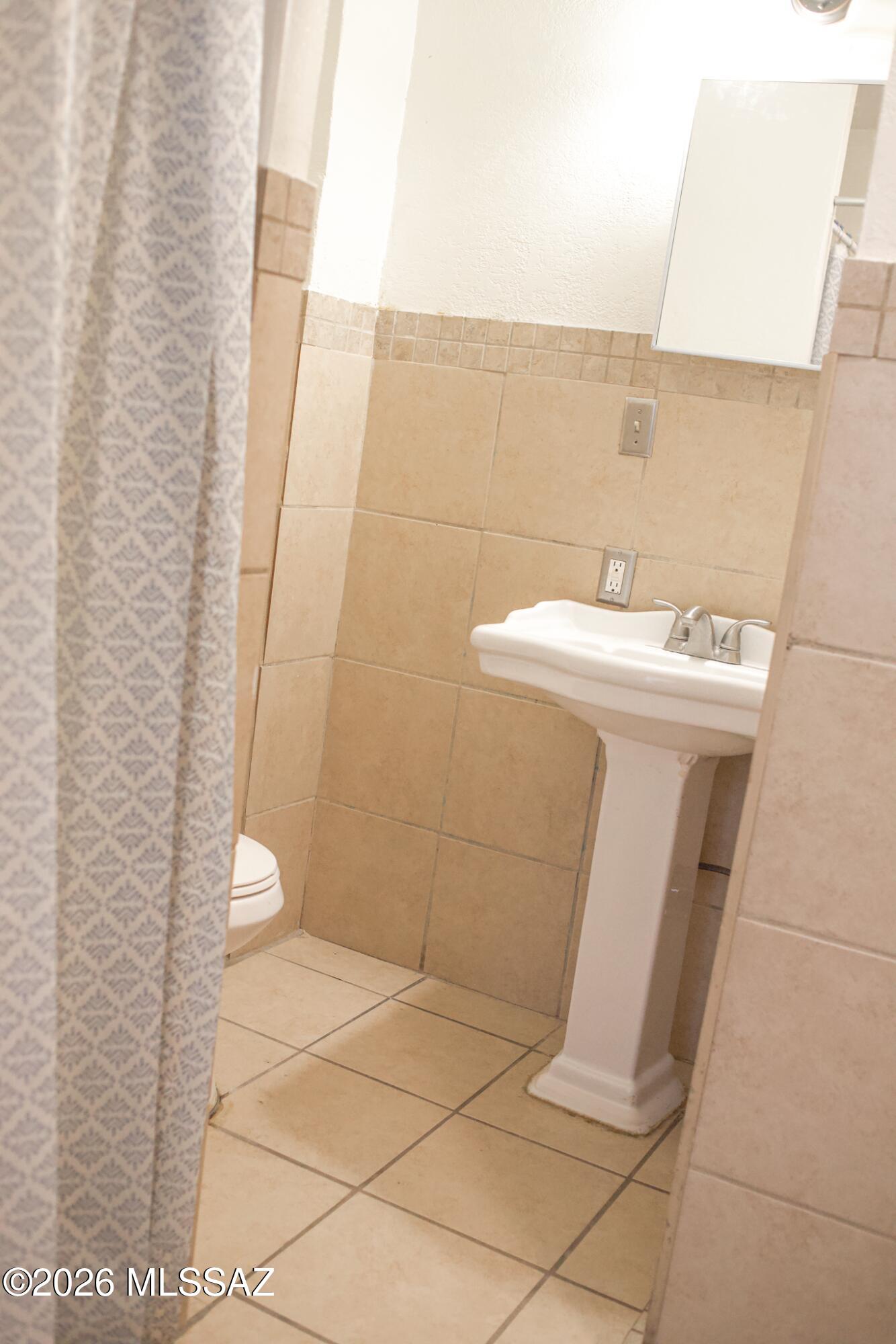 Sunset Villas Add - Residential Lease
