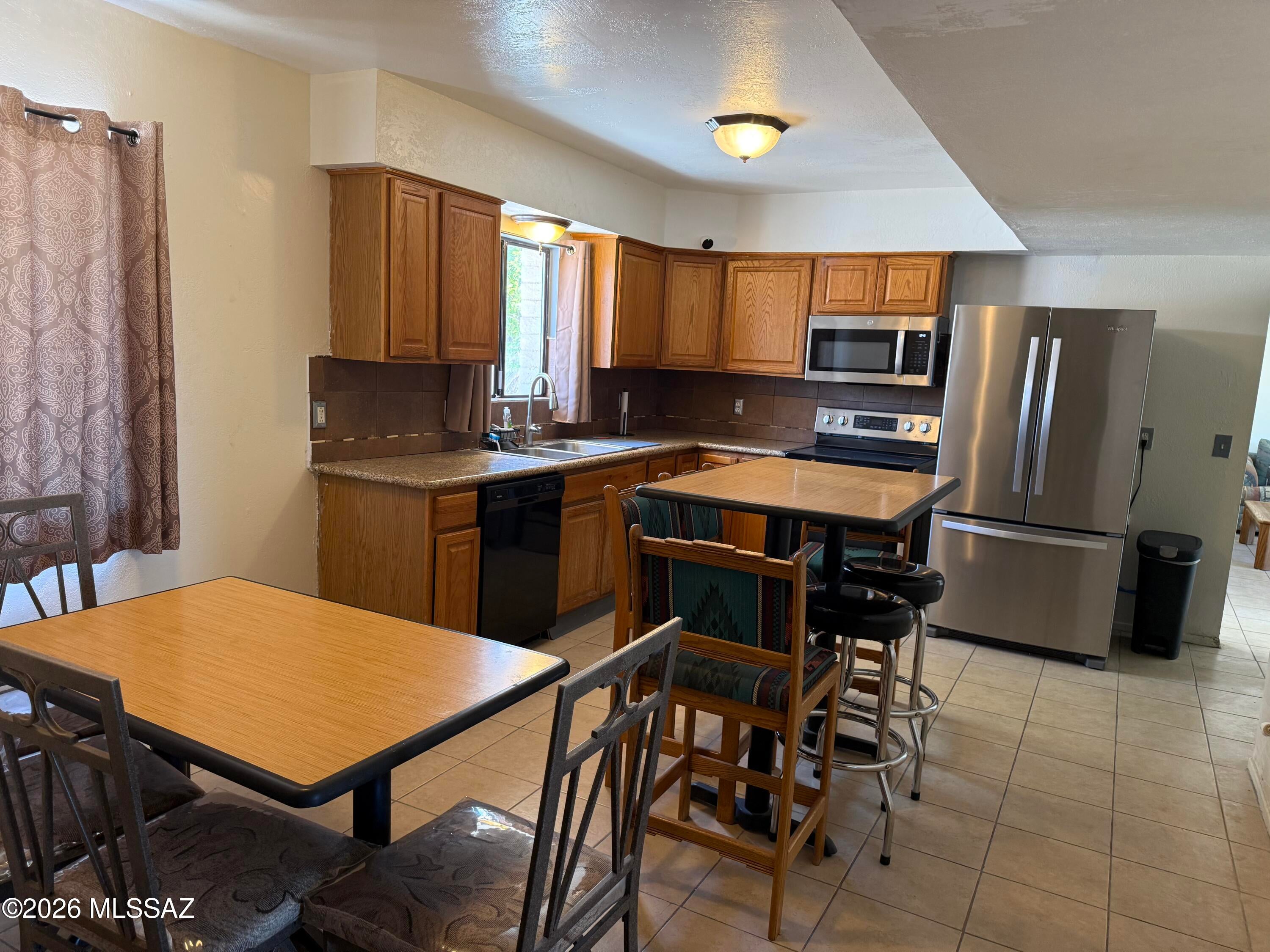 Sunset Villas Add - Residential Lease