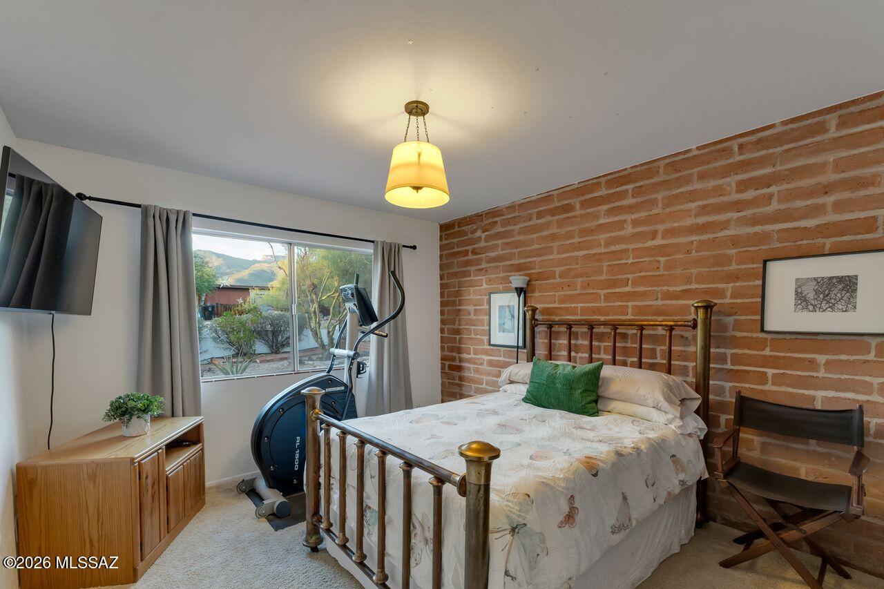 Santa Catalina Estates NO. 4 (1-180) - Residential