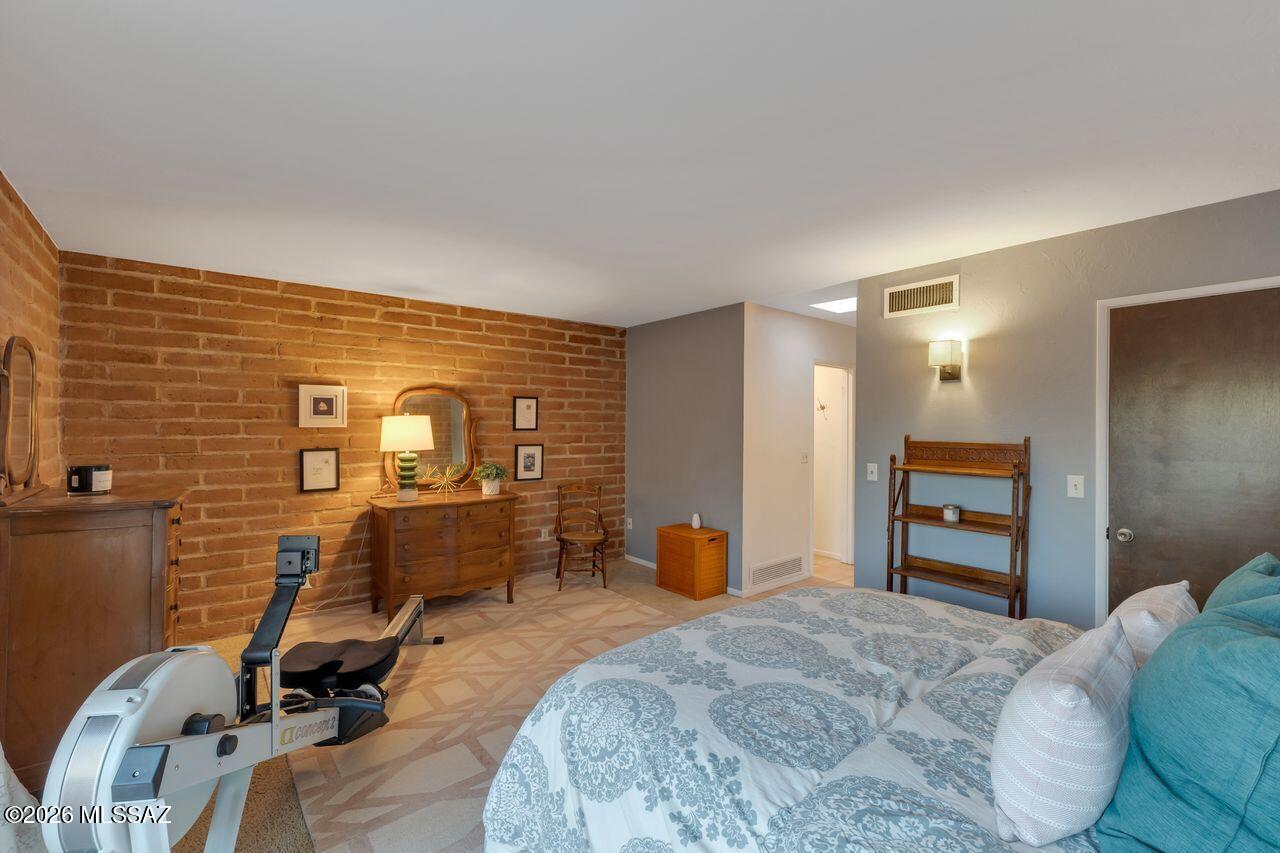 Santa Catalina Estates NO. 4 (1-180) - Residential
