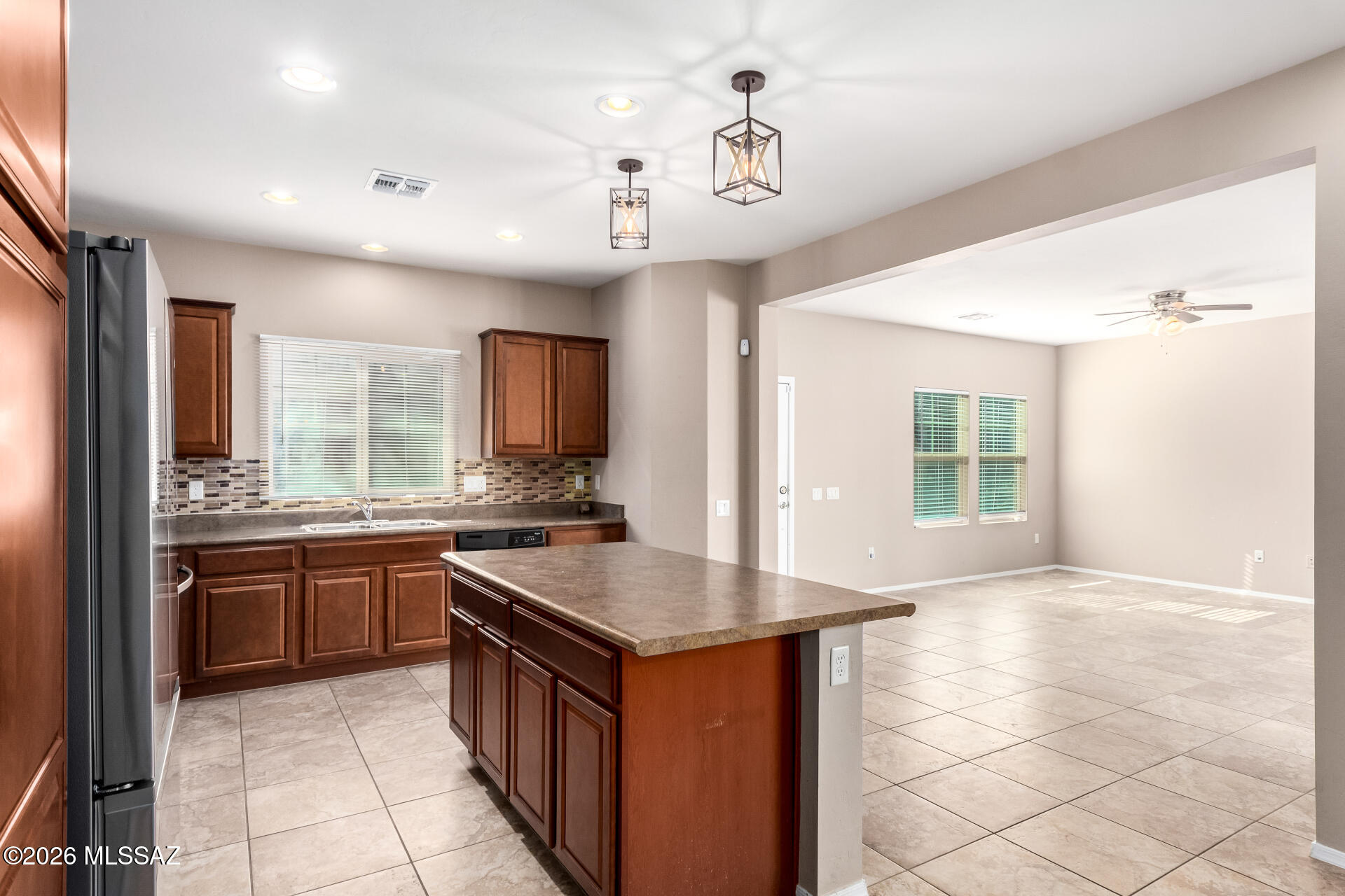 Sierra Morado Unit 4 - Residential