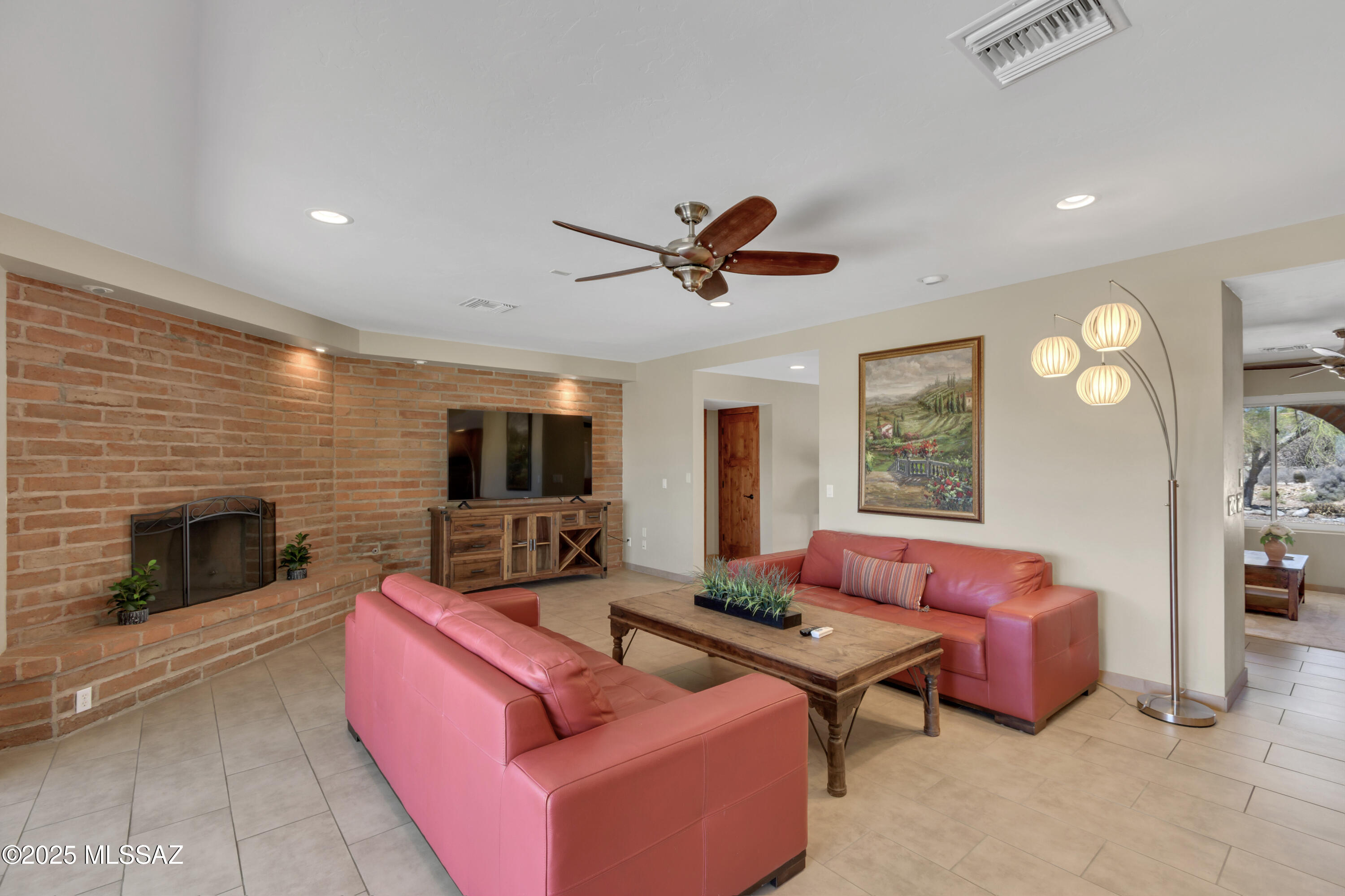 Catalina Foothills Estates NO. 7 (250-314) - Residential
