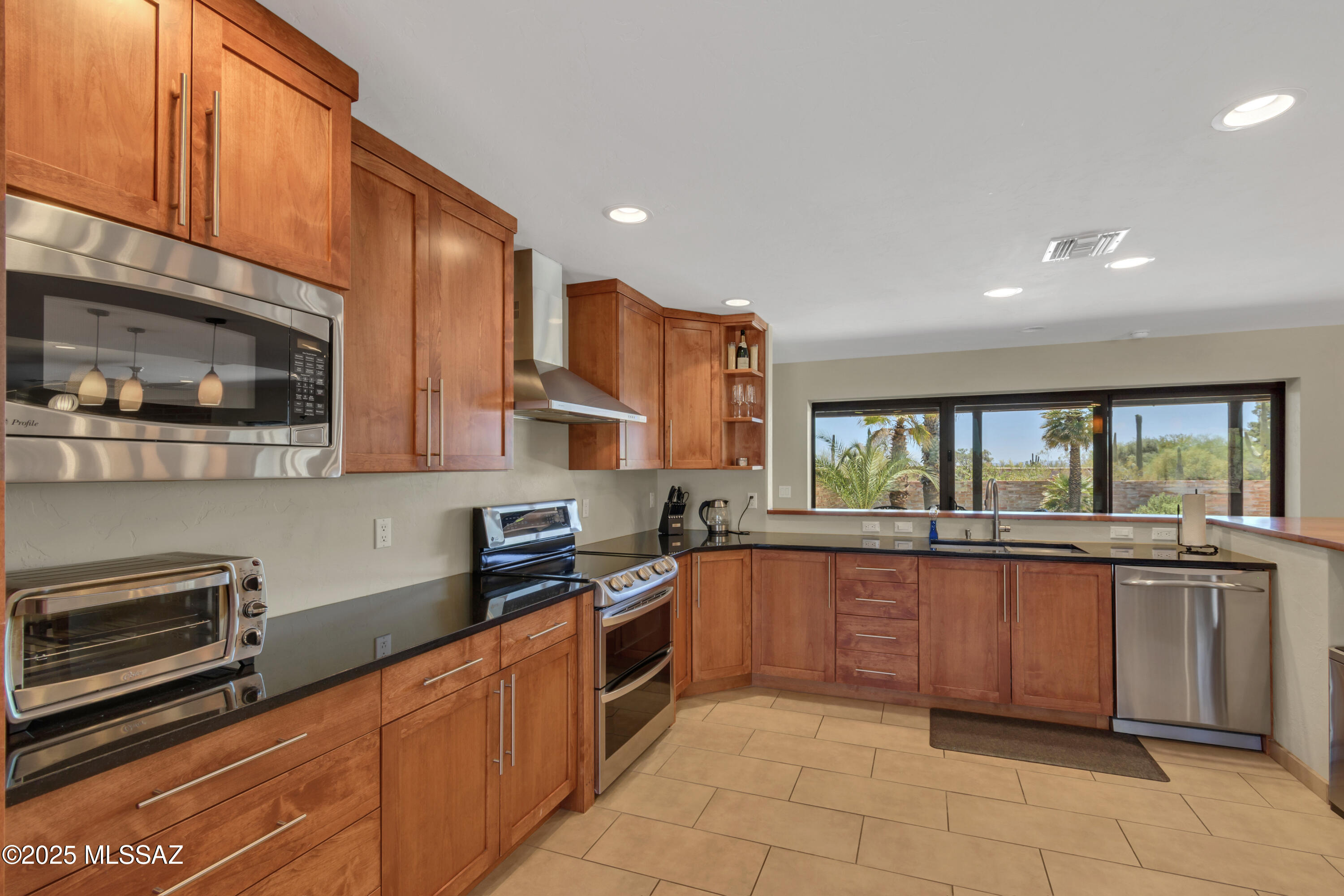 Catalina Foothills Estates NO. 7 (250-314) - Residential