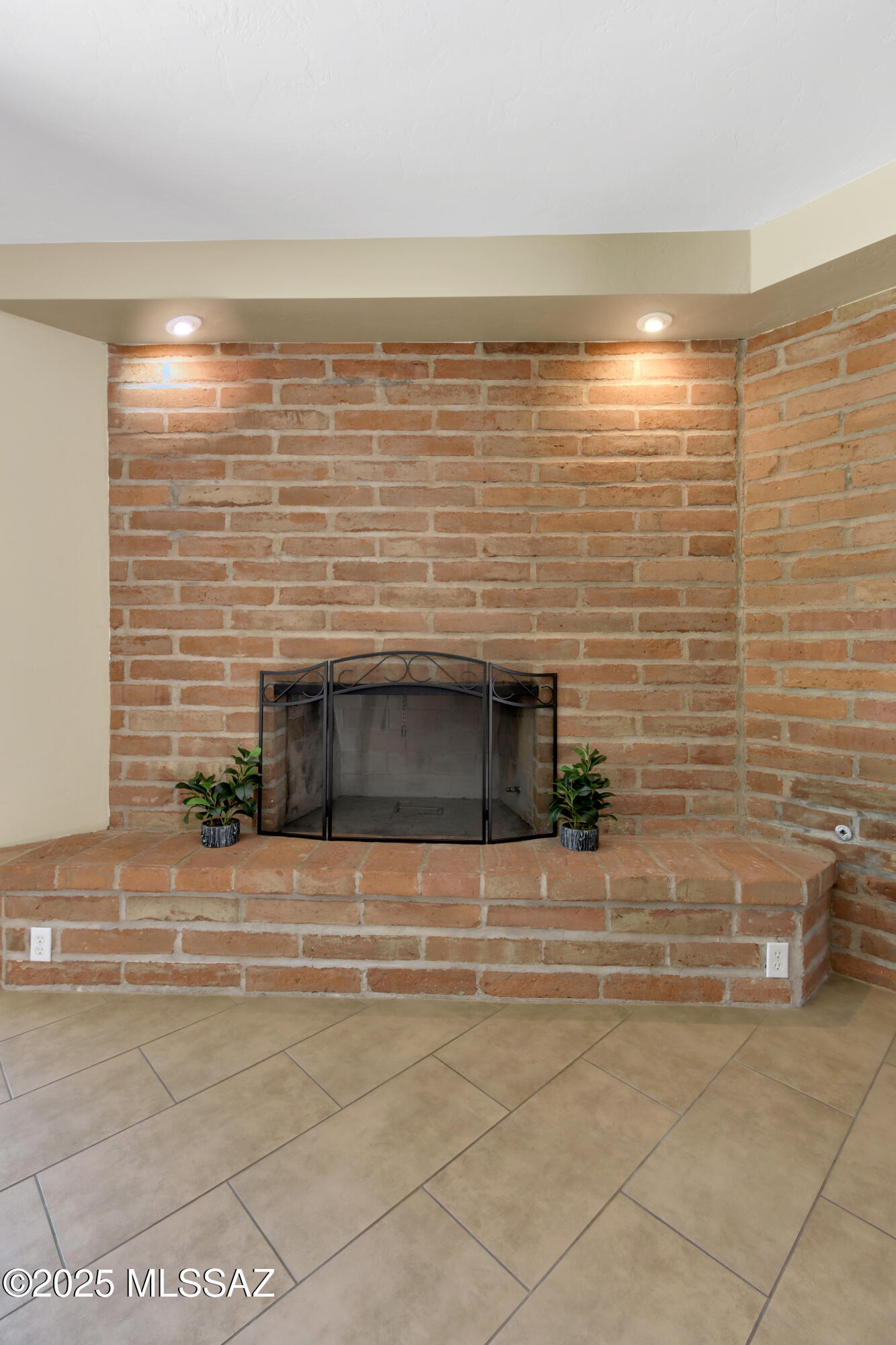 Catalina Foothills Estates NO. 7 (250-314) - Residential