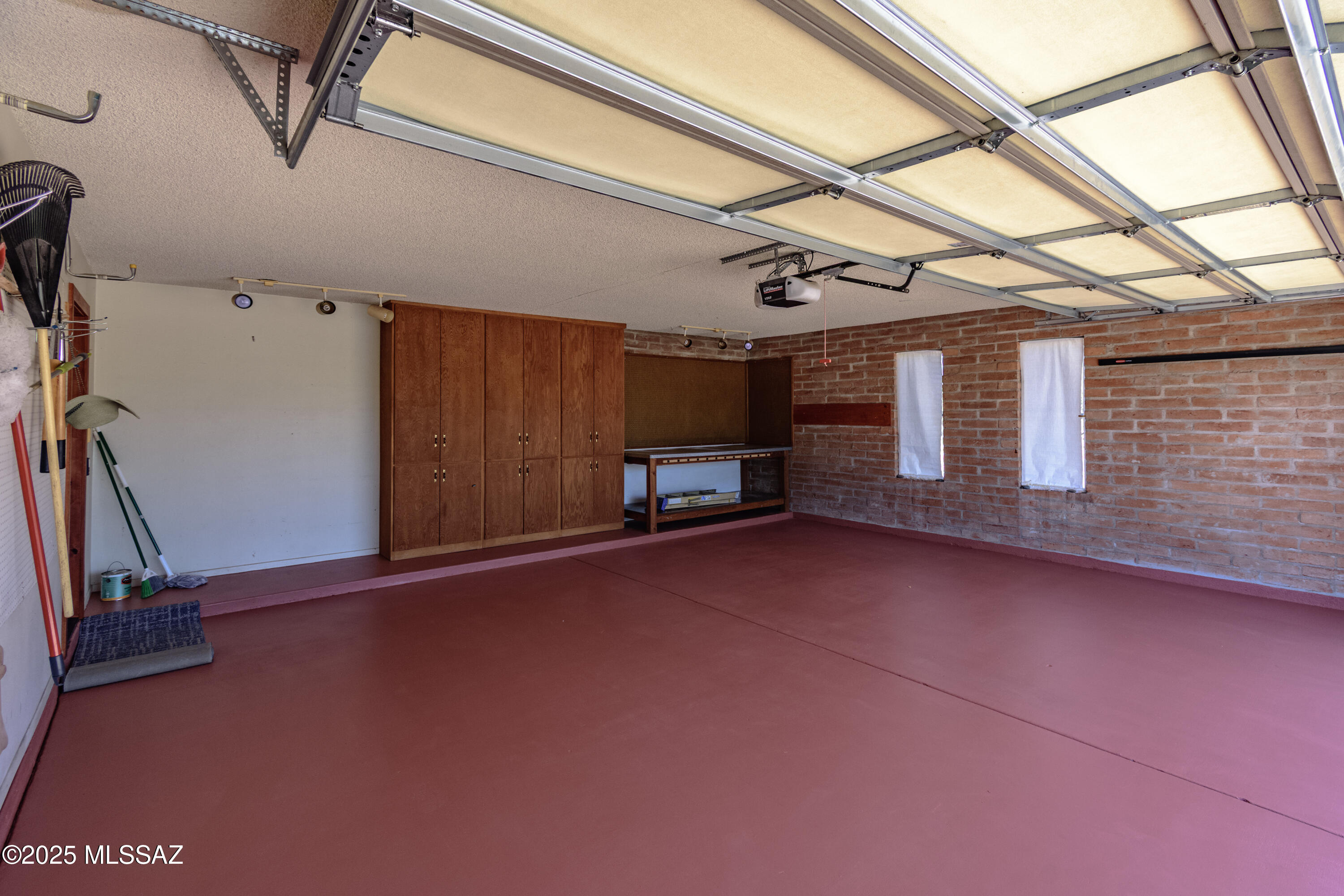 Catalina Foothills Estates NO. 7 (250-314) - Residential