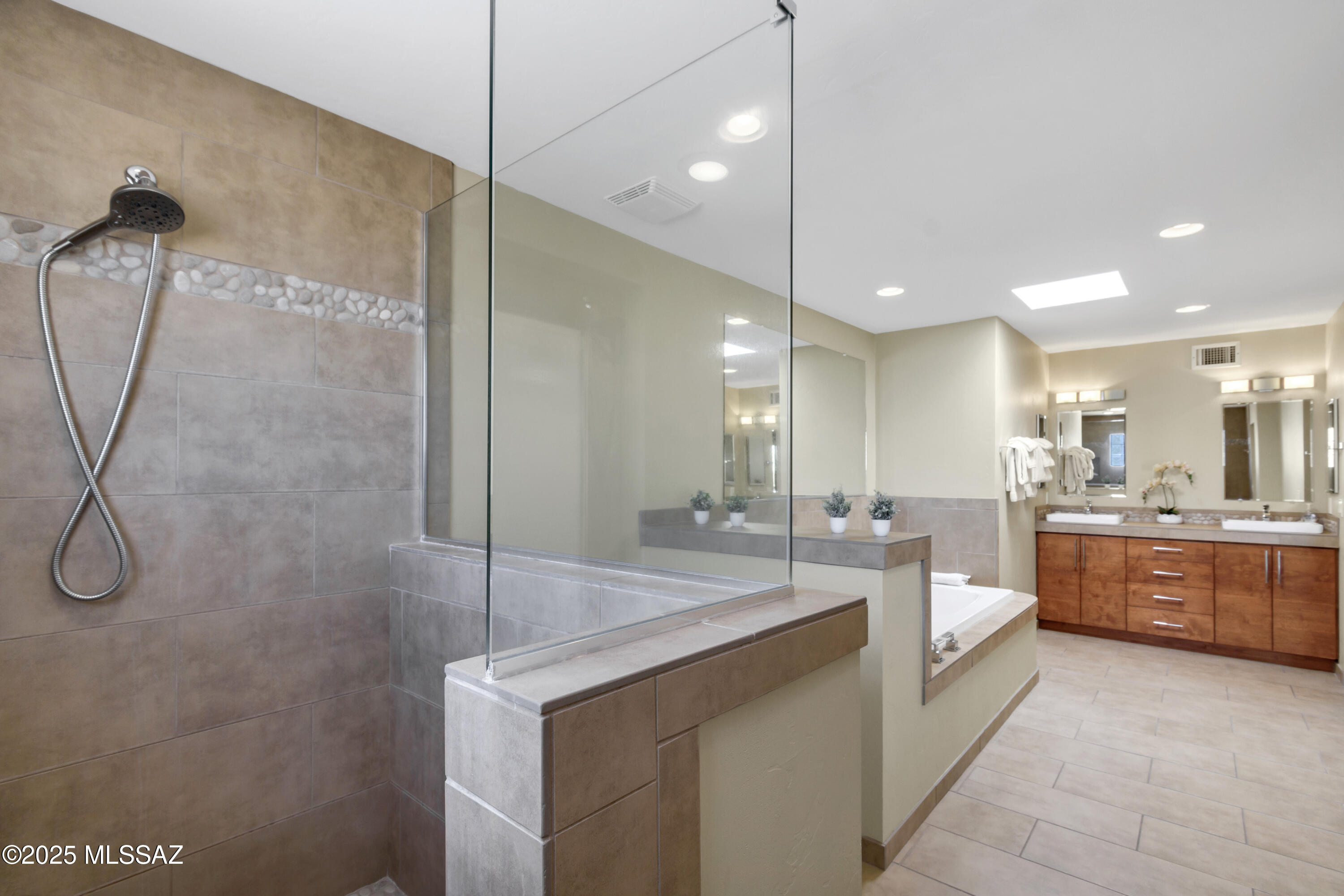 Catalina Foothills Estates NO. 7 (250-314) - Residential