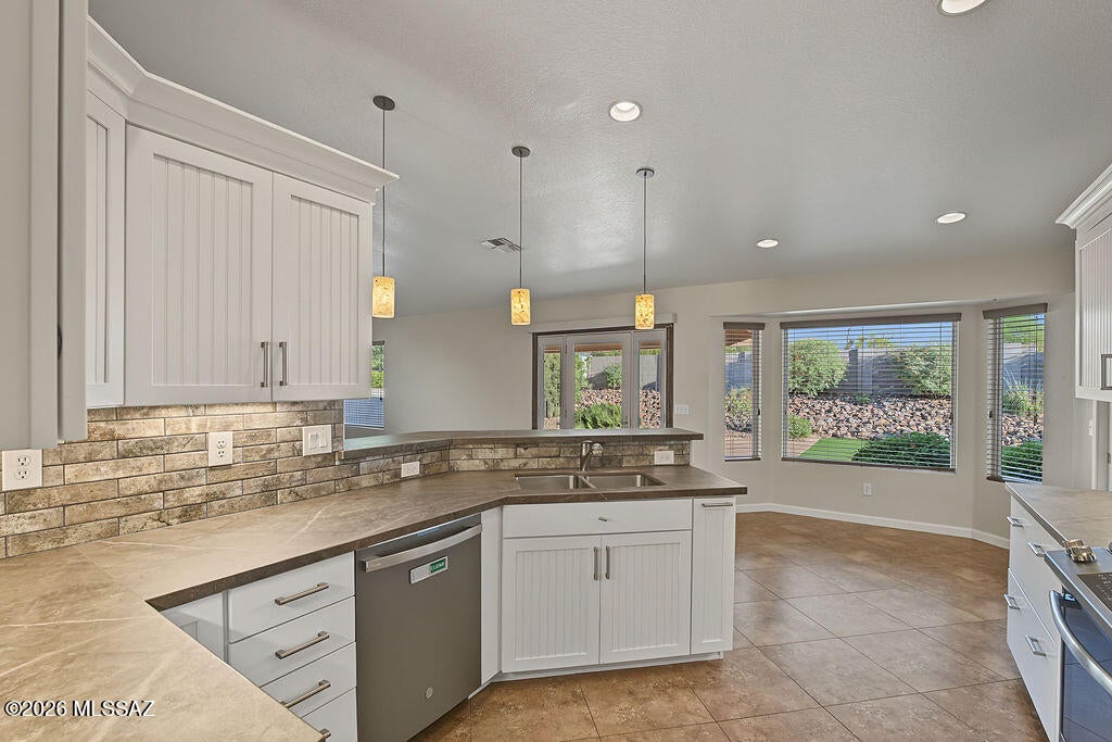 Sunrise Meadow At Rita Ranch (1-135) - Residential