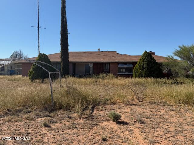 Diamond in the rough!!!  Unique opportunity to update and upgrade to your standards!  Two detached houses both waiting for a new owner's vision.  Country living and close to town.