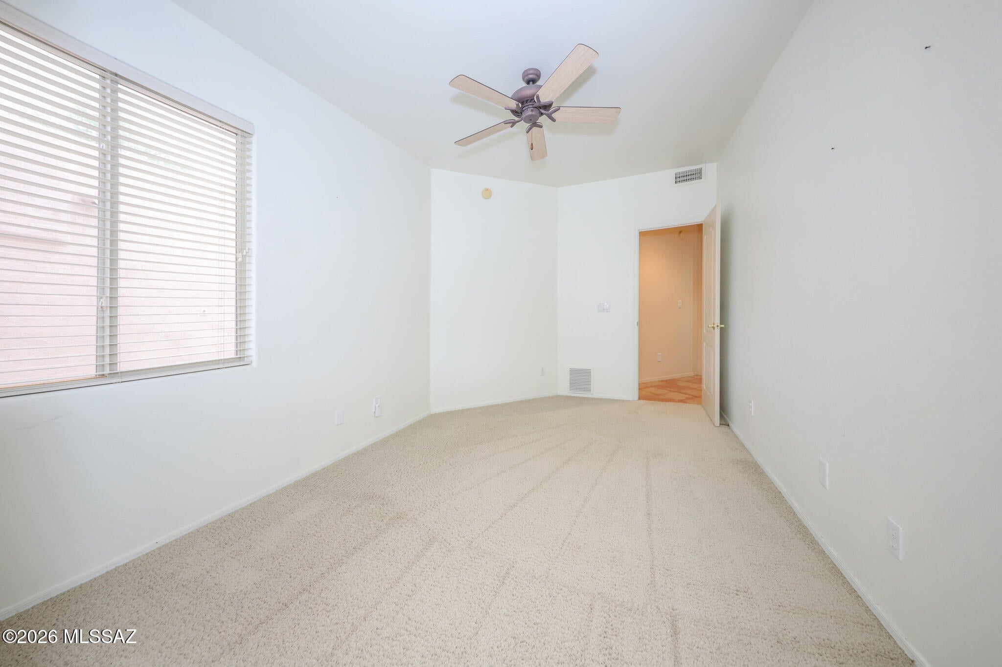 Rancho Esperero (1-343) - Residential Lease