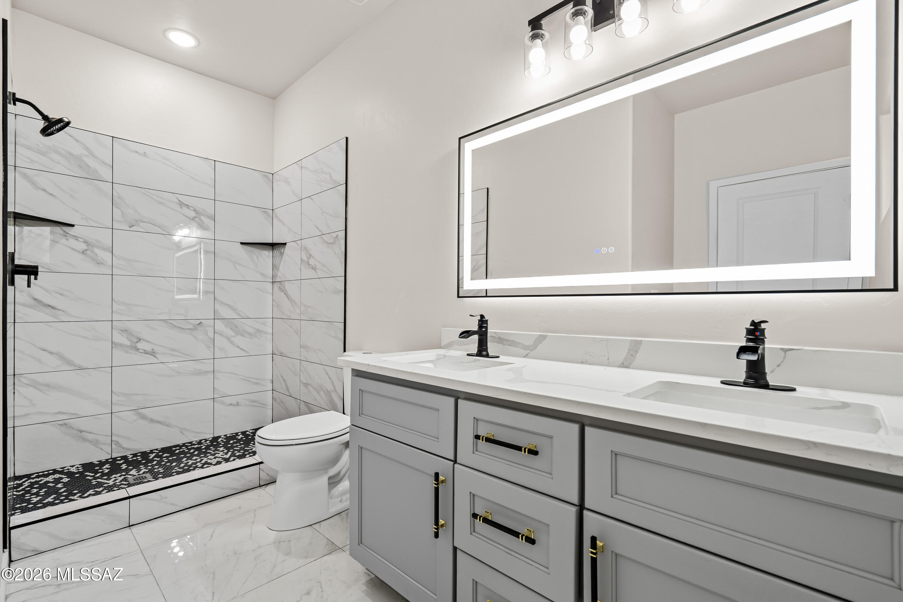 Rio Rico Villas 12 - Residential