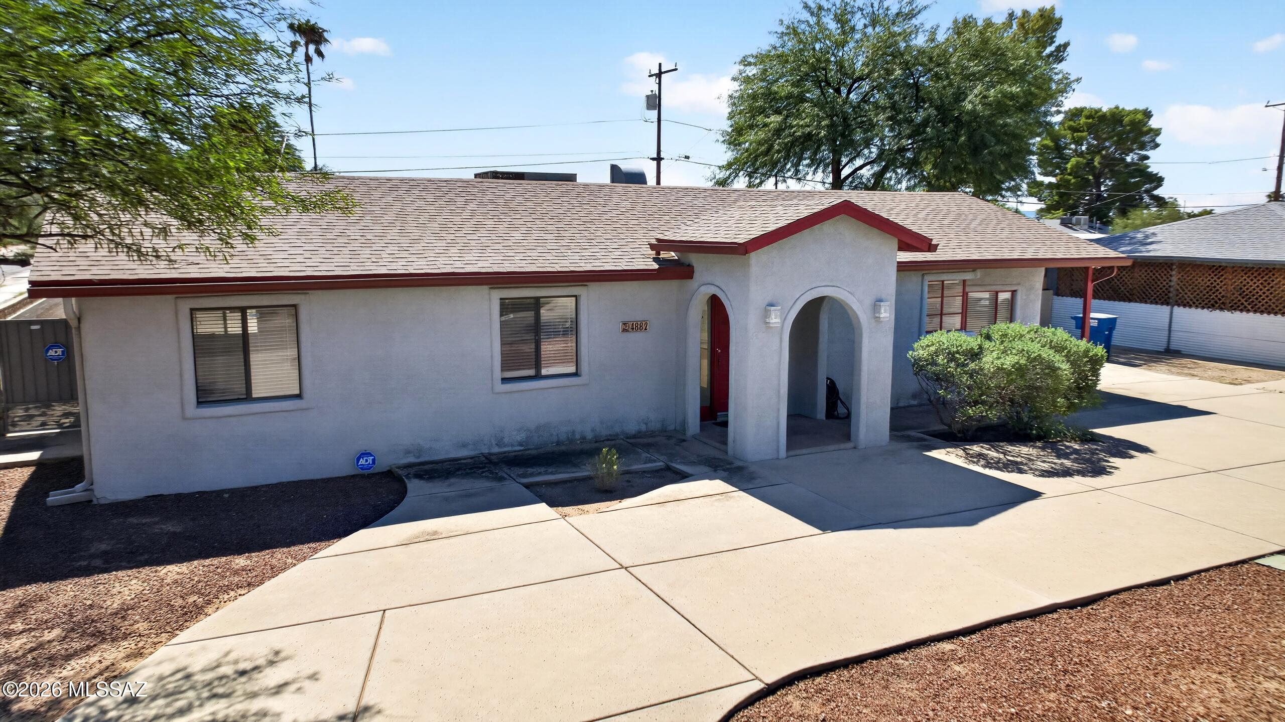 Del Monte Village - Residential