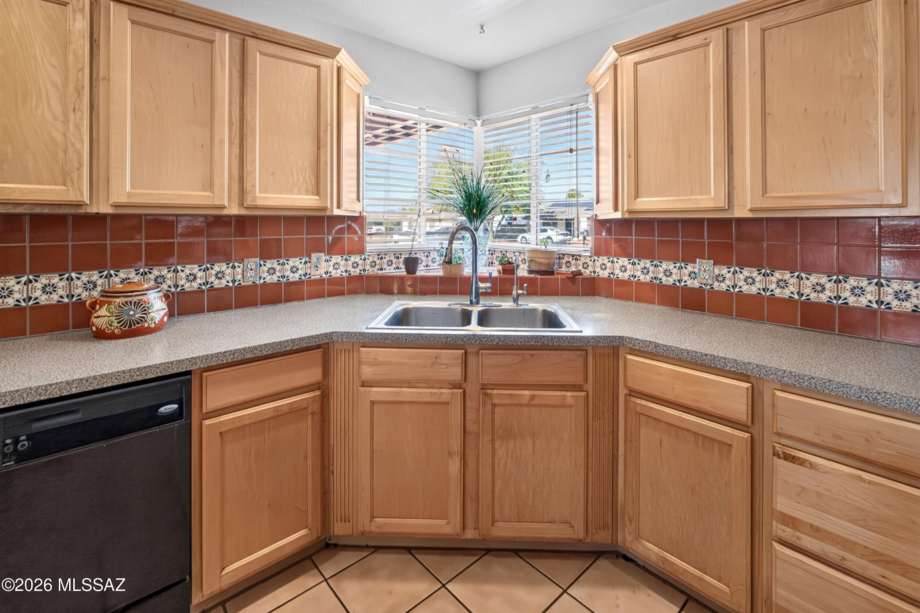 Del Monte Village - Residential