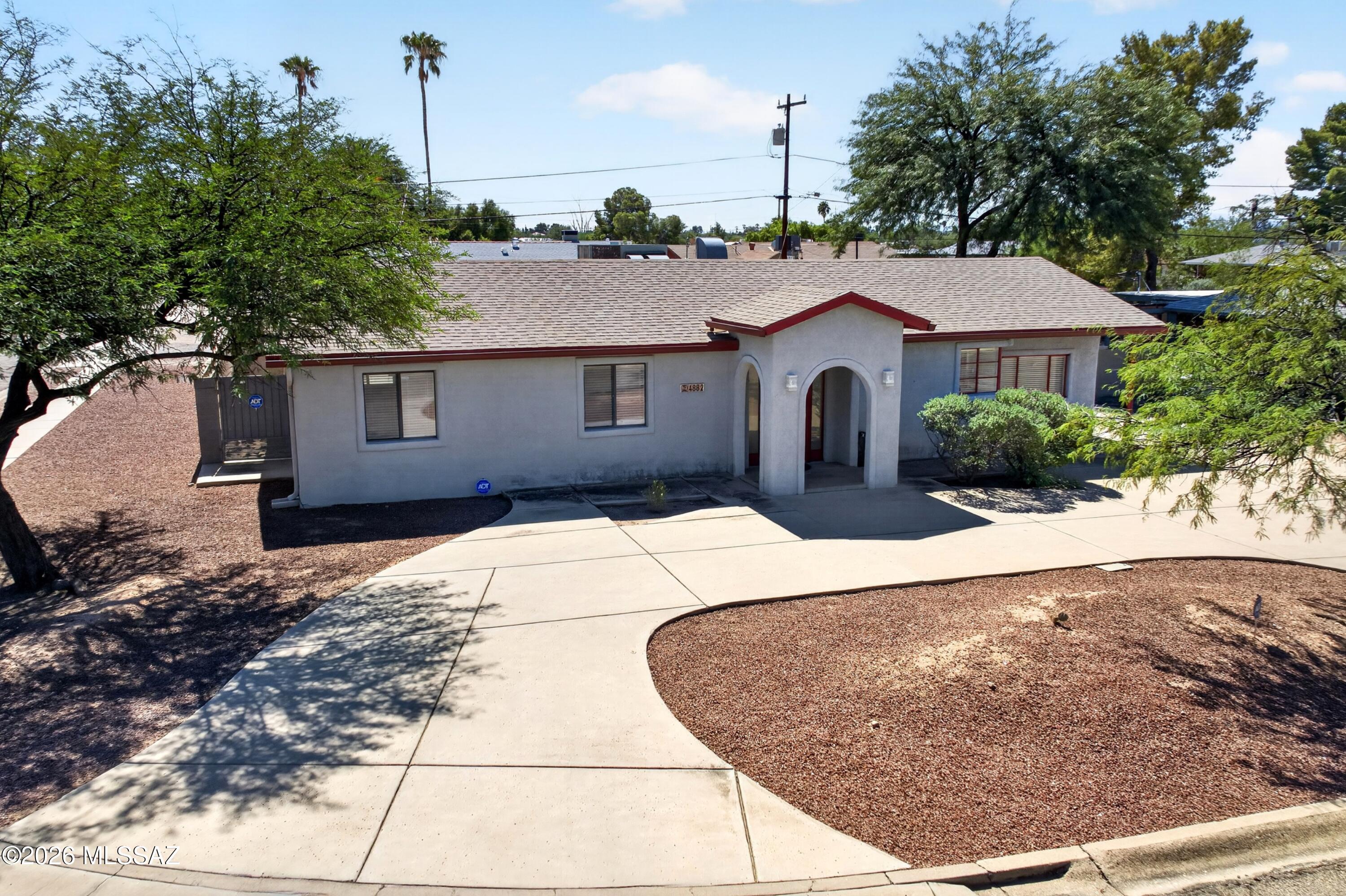 Del Monte Village - Residential