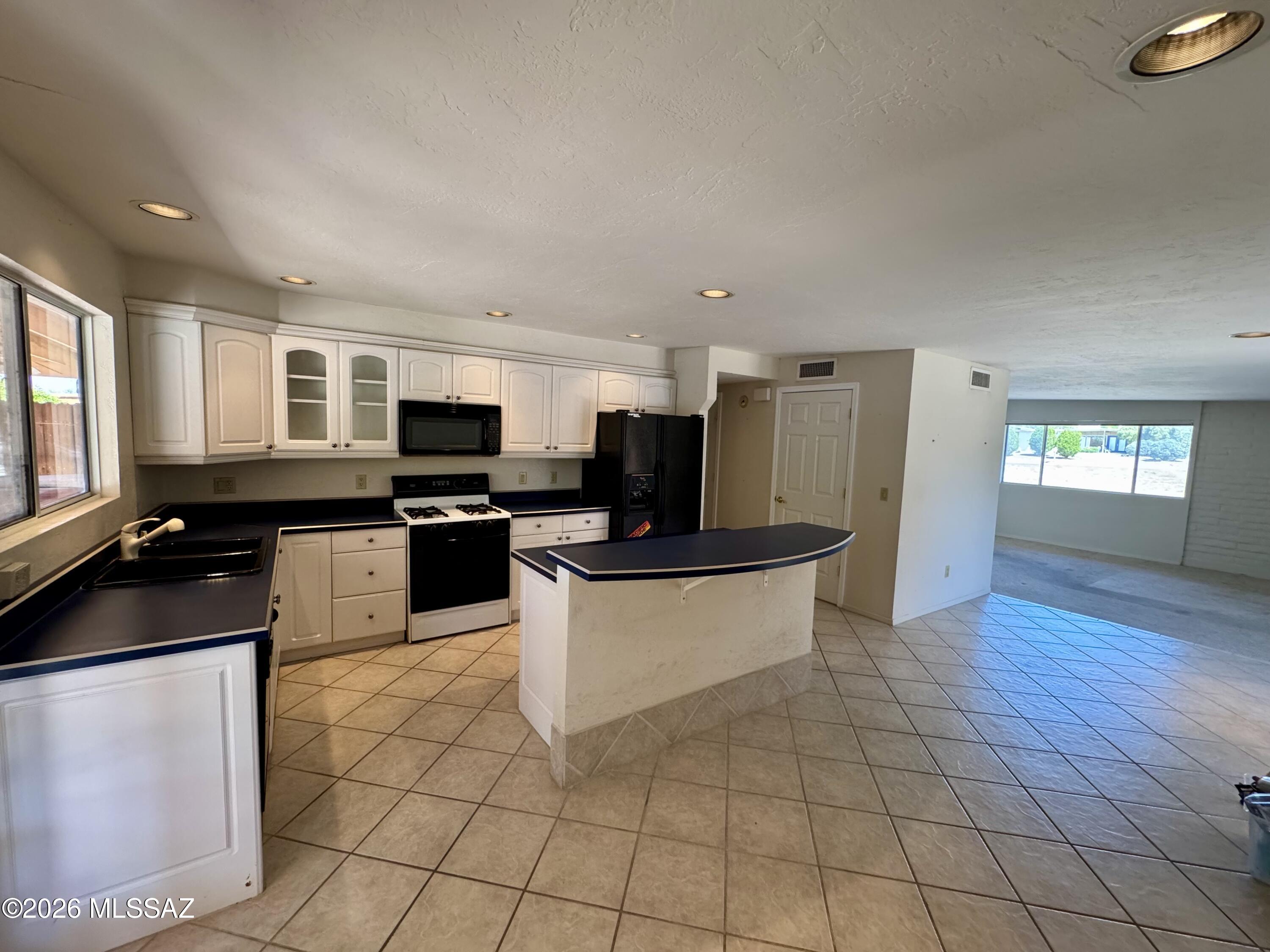 Hidden Hills (1-103) - Residential