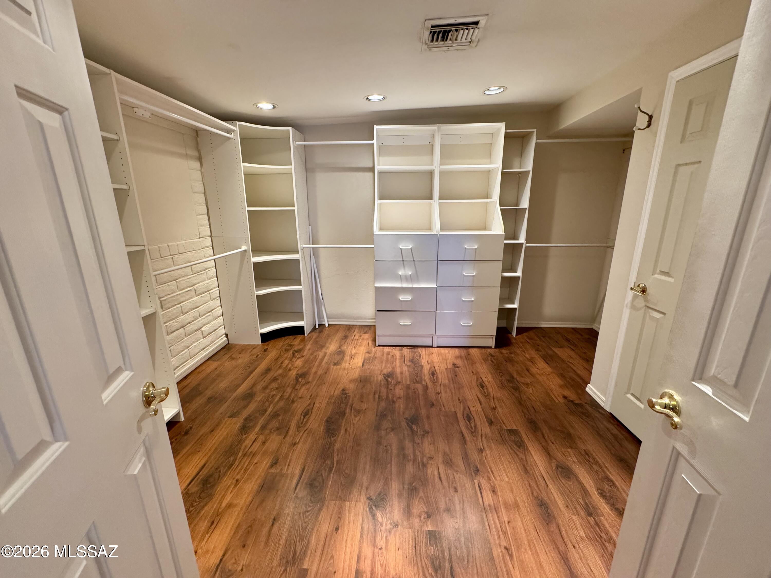 Hidden Hills (1-103) - Residential