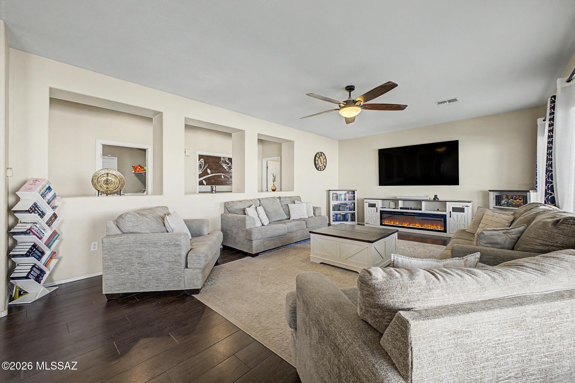 Red Rock Village 1 - Residential