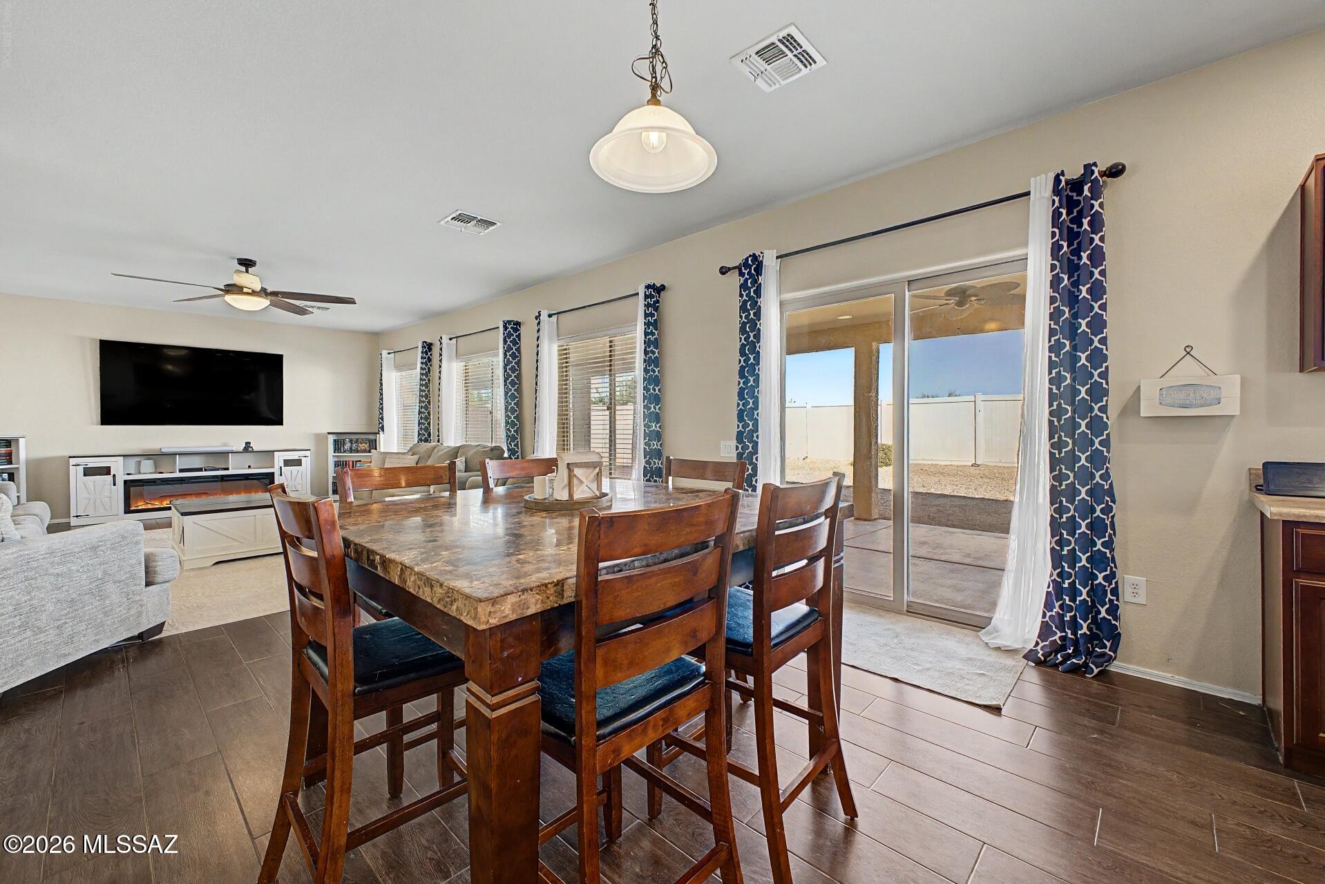 Red Rock Village 1 - Residential