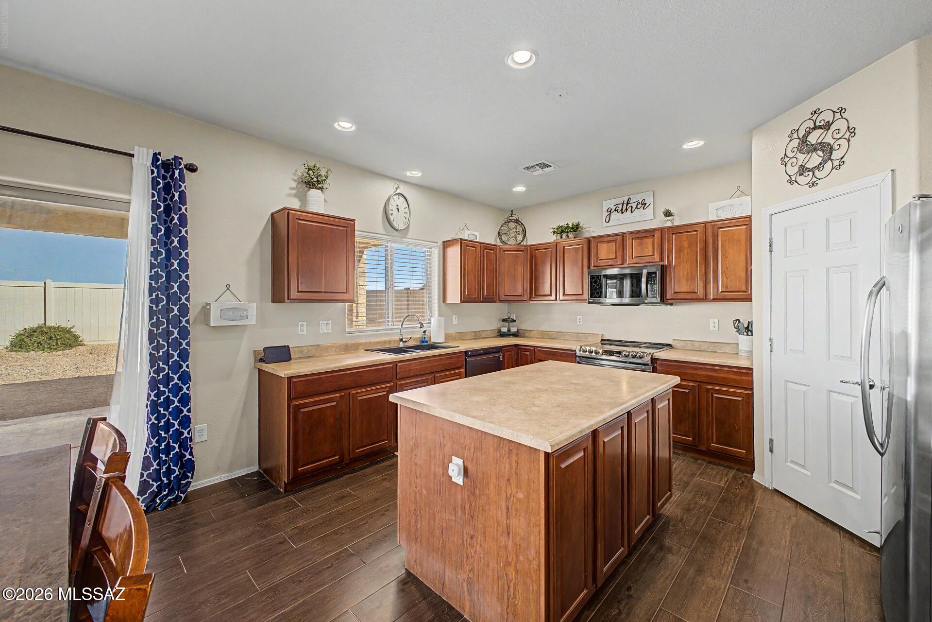 Red Rock Village 1 - Residential