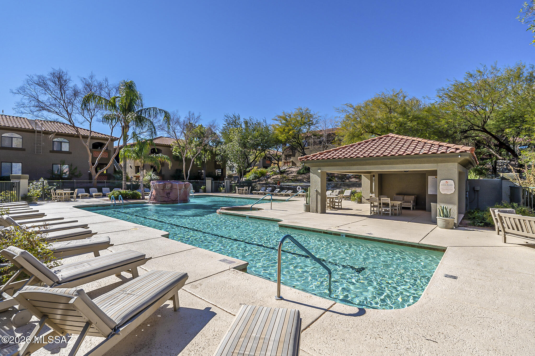 Veranda at Ventana Condominiums - Residential