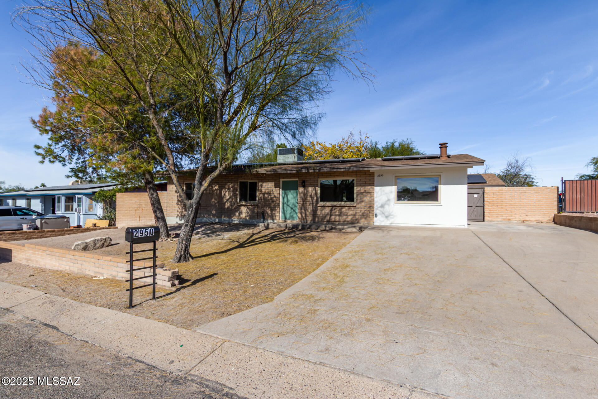 Las Palomas - Residential