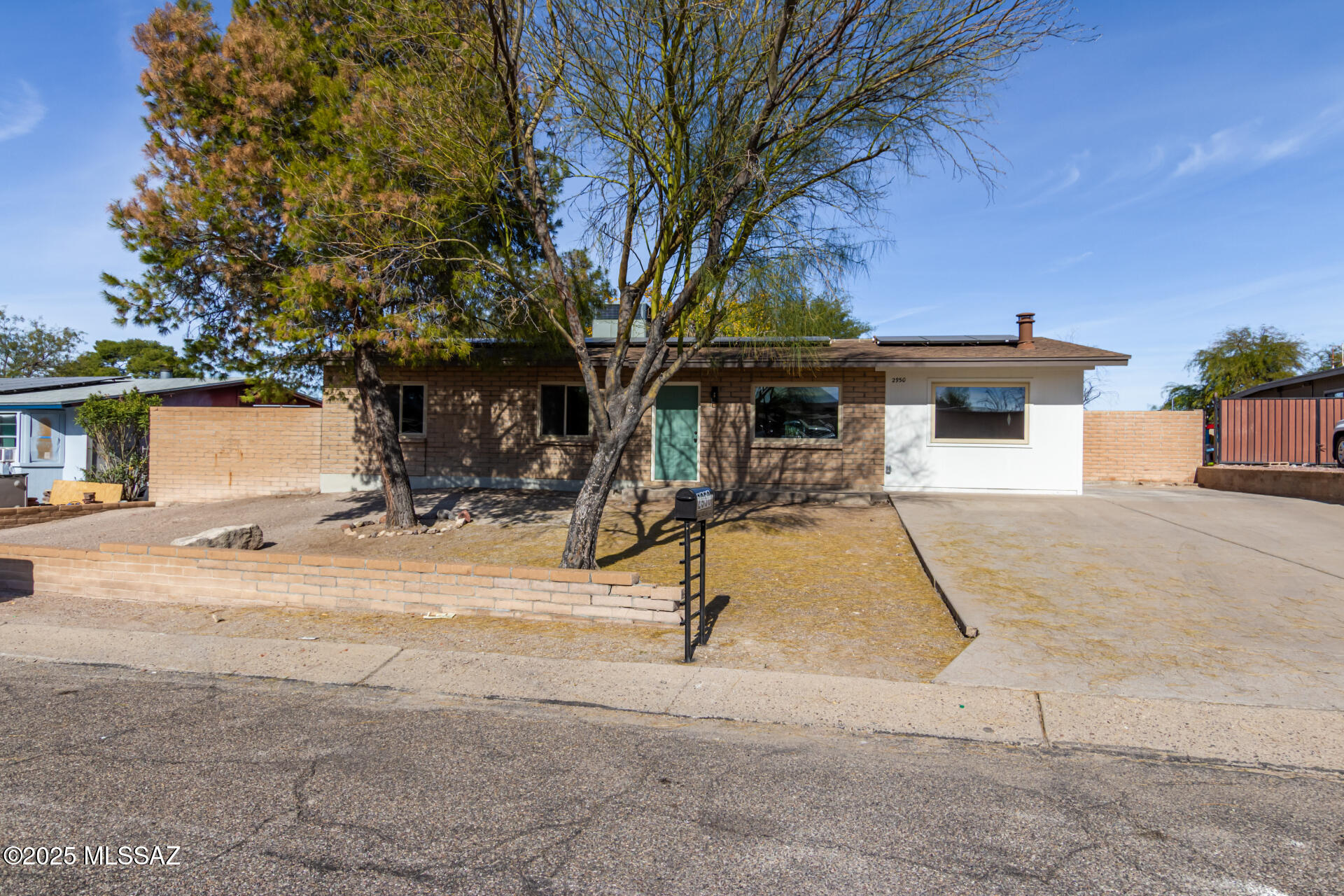 Las Palomas - Residential