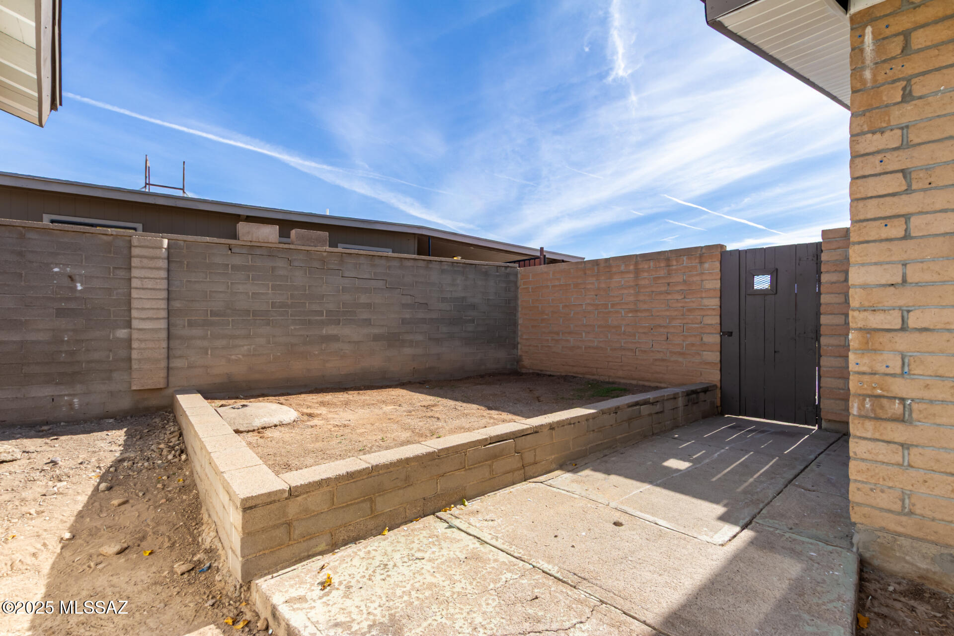 Las Palomas - Residential