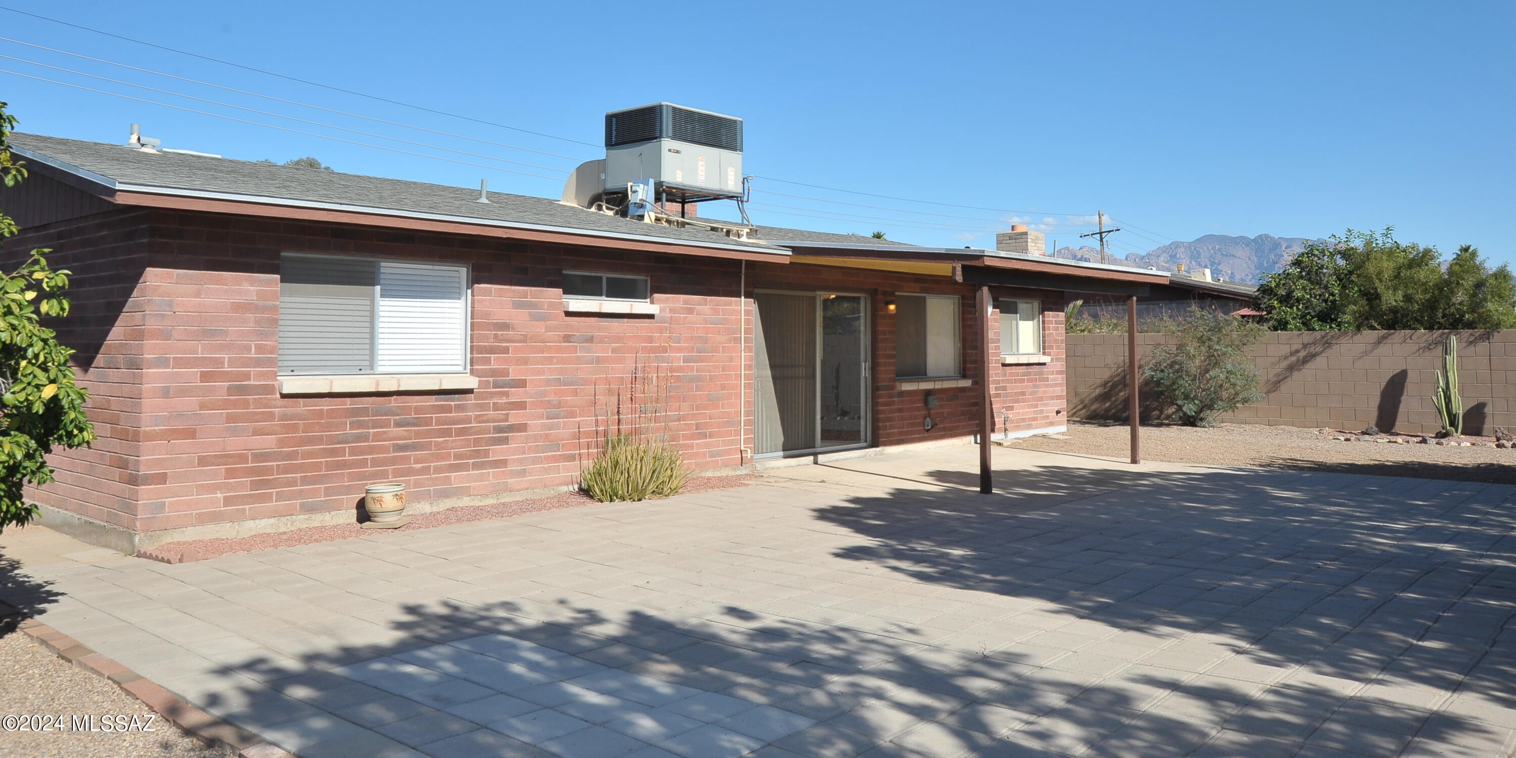 Briargate Resub. (1-126) - Residential Lease