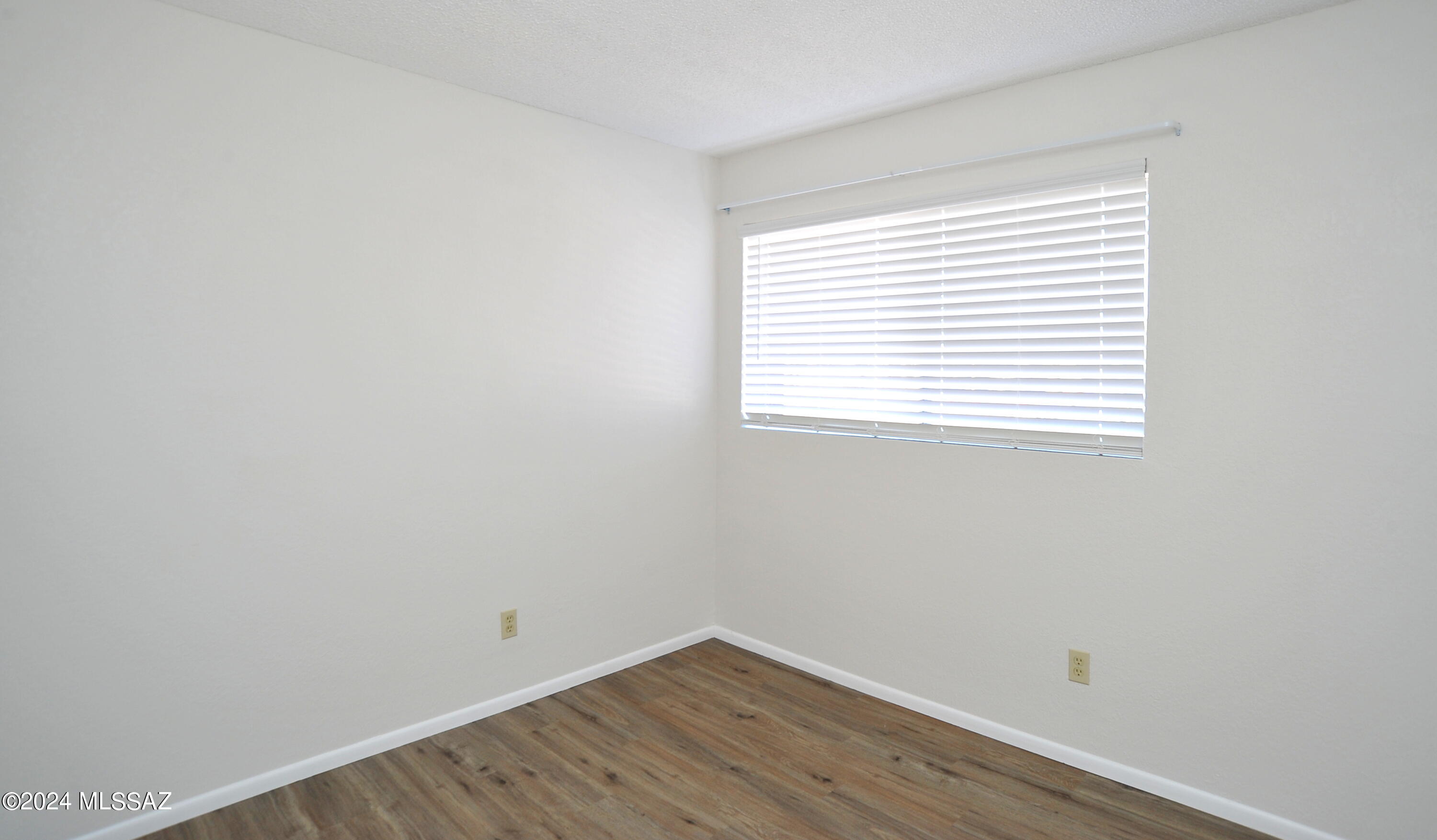 Briargate Resub. (1-126) - Residential Lease