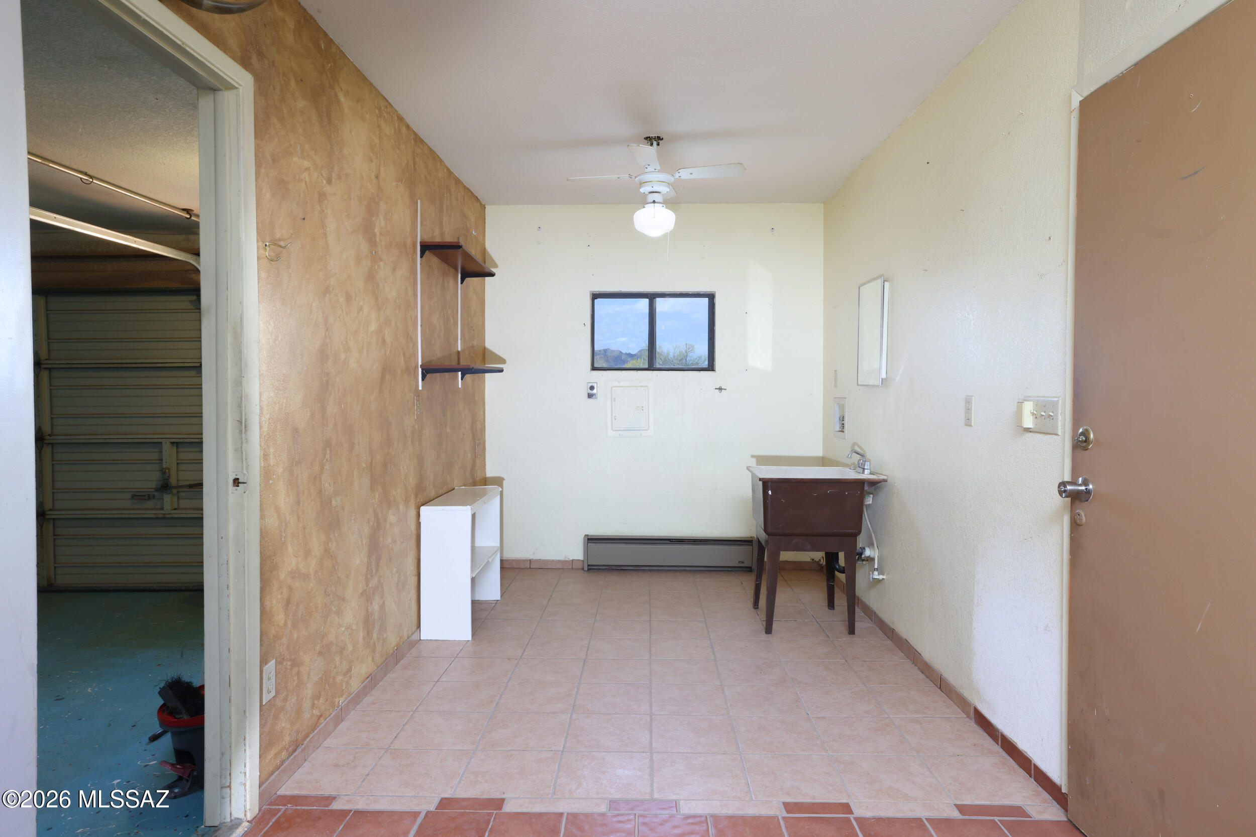 Unsubdivided - Residential
